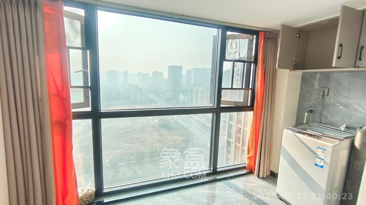 振业城三期  2室1厅1卫    2300.0元/月 振业城三期  2室1厅1卫    2300.0元/月室内图