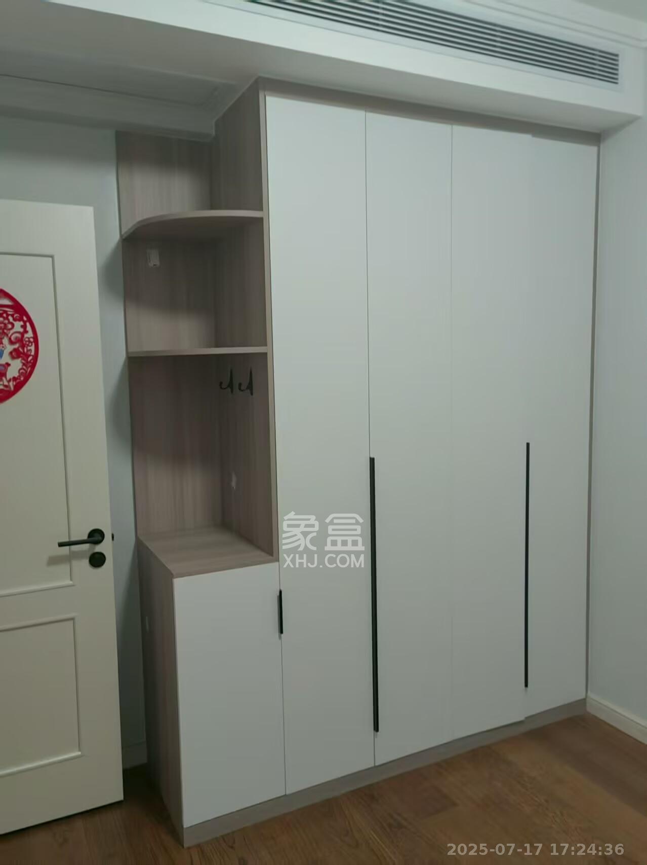 万科金色梦想C区  4室2厅2卫   3800.00元/月室内图