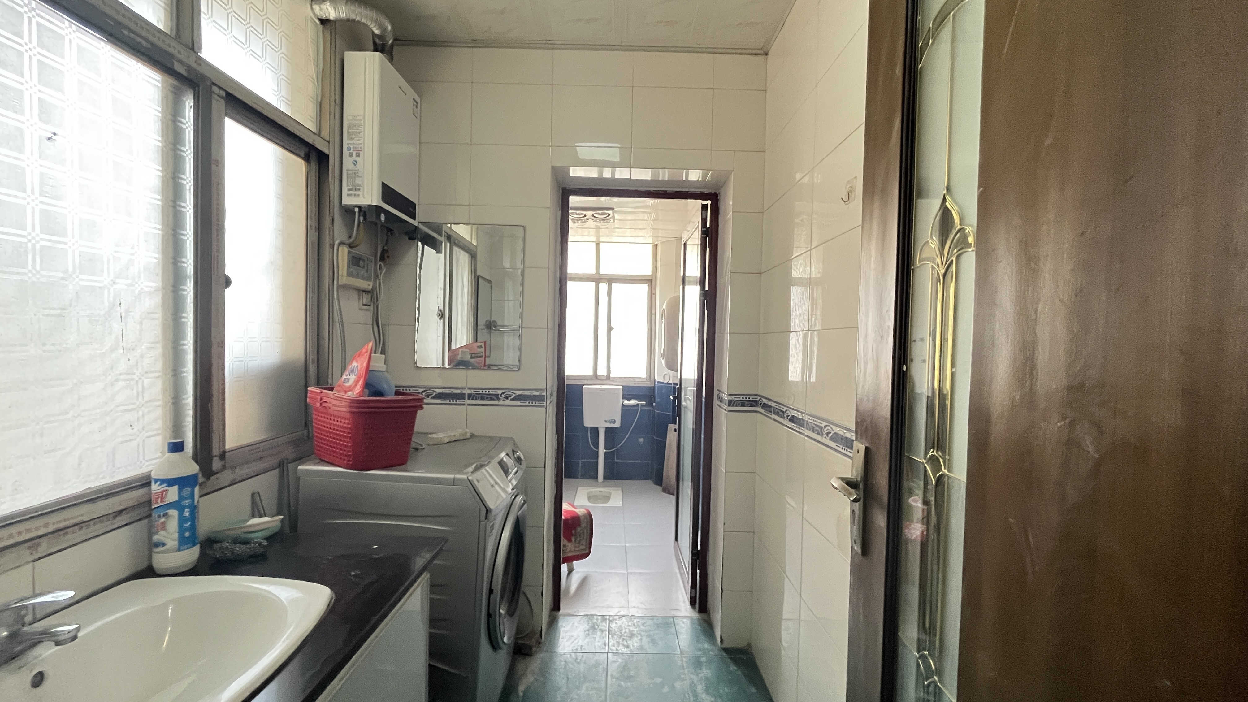 茶园小区 3室2厅1卫 800.0元/月 茶园小区 3室2厅1卫 800.0元/月室内图