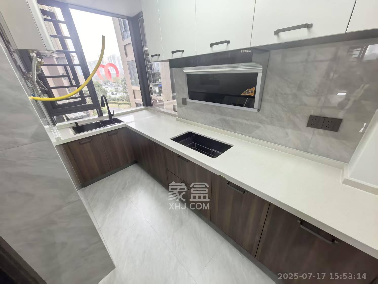 中建梅溪湖中心  3室2厅1卫   3300.00元/月室内图