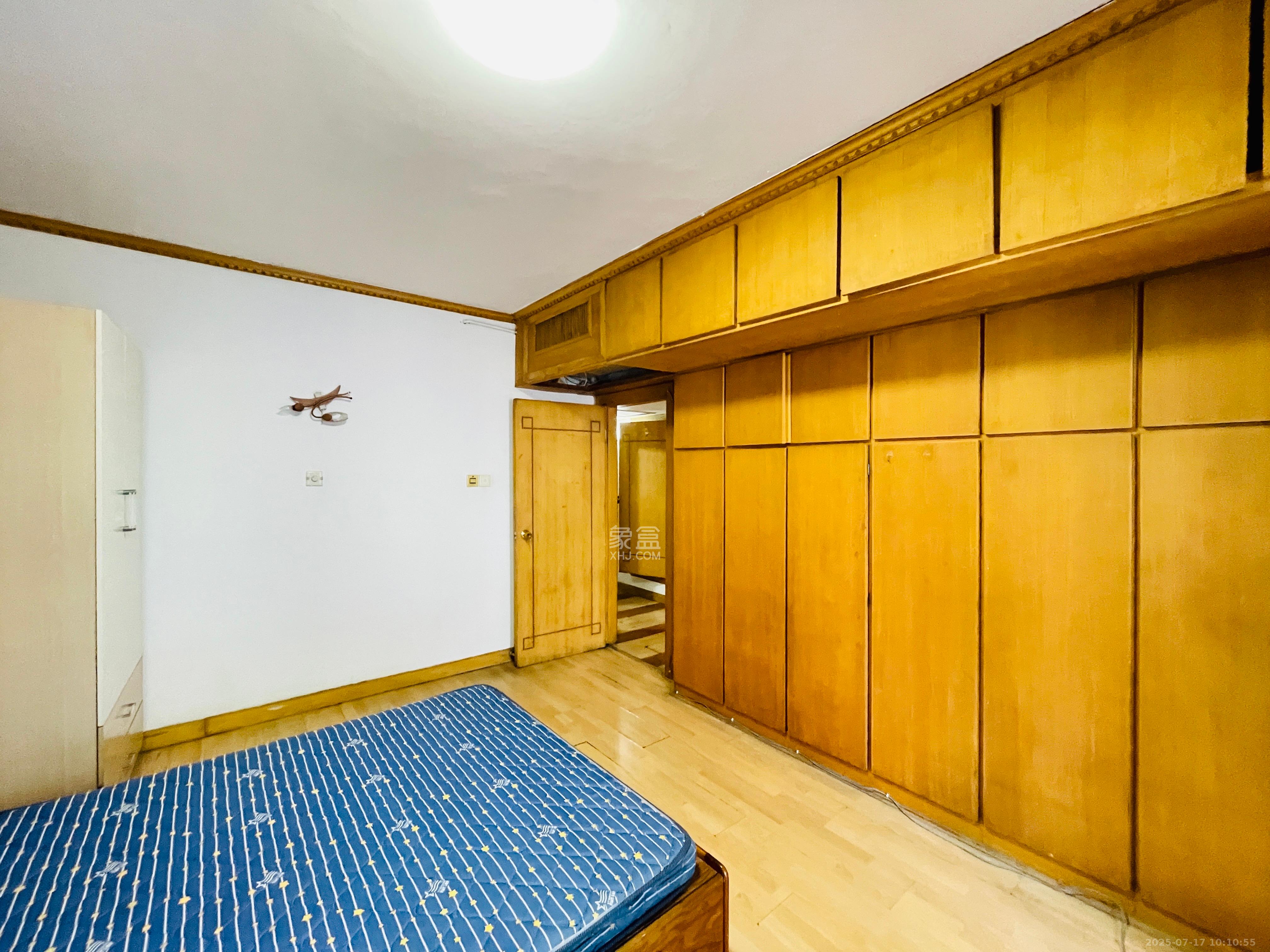 银园公寓(芙蓉区) 3室1厅1卫 2600.0元/月 银园公寓(芙蓉区) 3室1厅1卫 2600.0元/月室内图