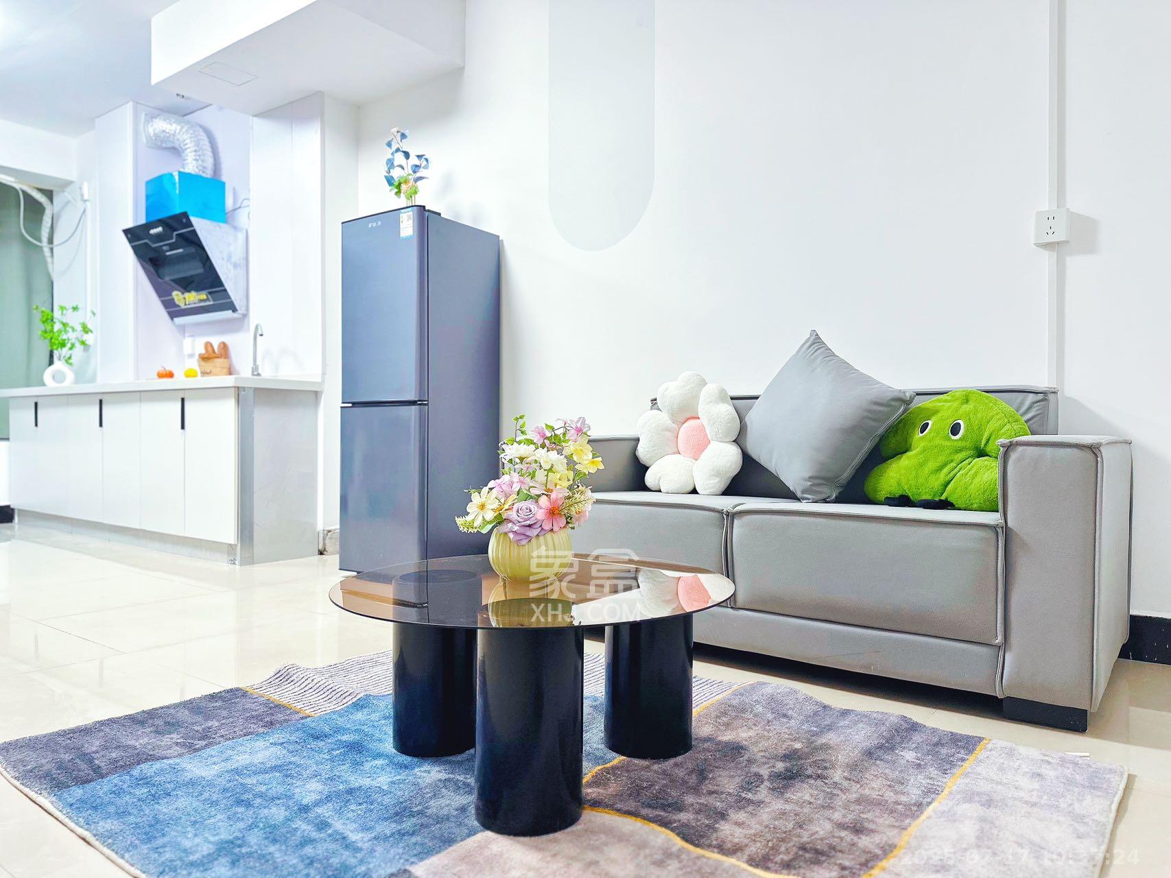 金色loft（鑫秋大厦）  1室0厅0卫   2100.00元/月室内图