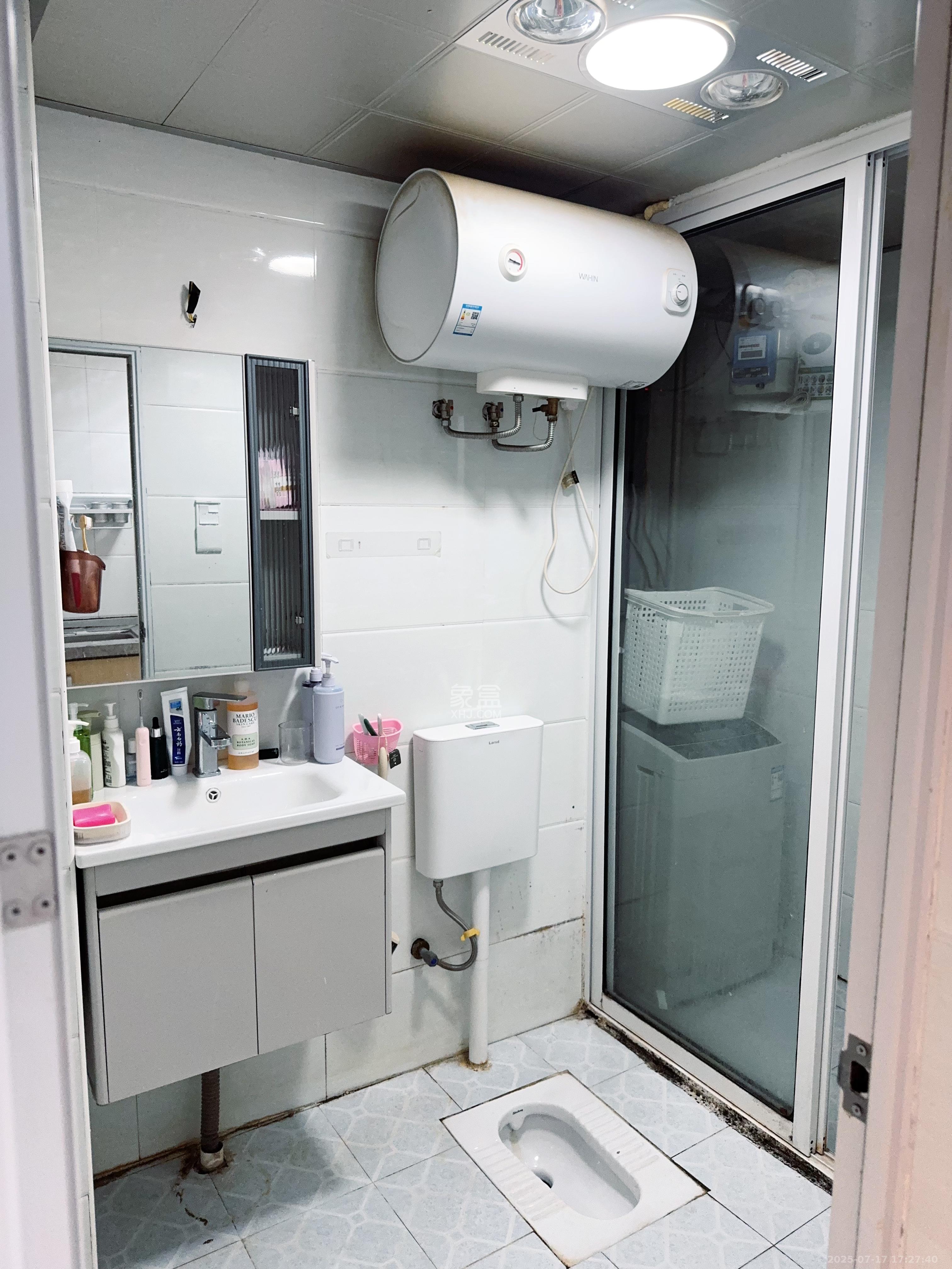 中建芙蓉工社  2室1厅1卫   1700.00元/月室内图