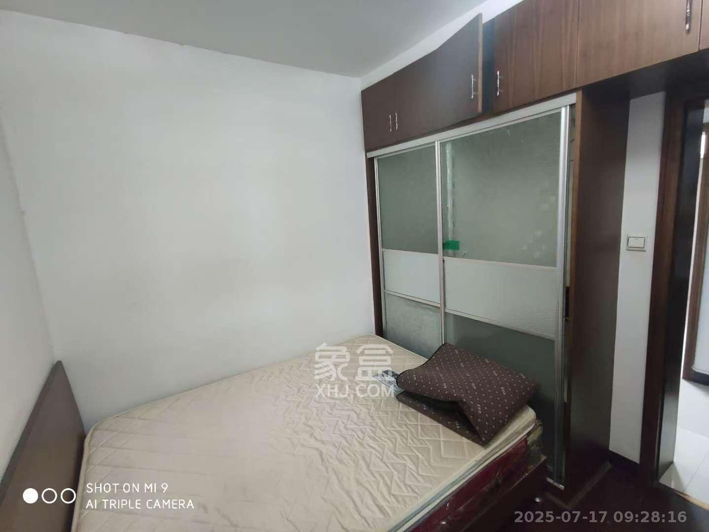 福兴阁 2室2厅1卫 1700.0元/月 福兴阁 2室2厅1卫 1700.0元/月室内图