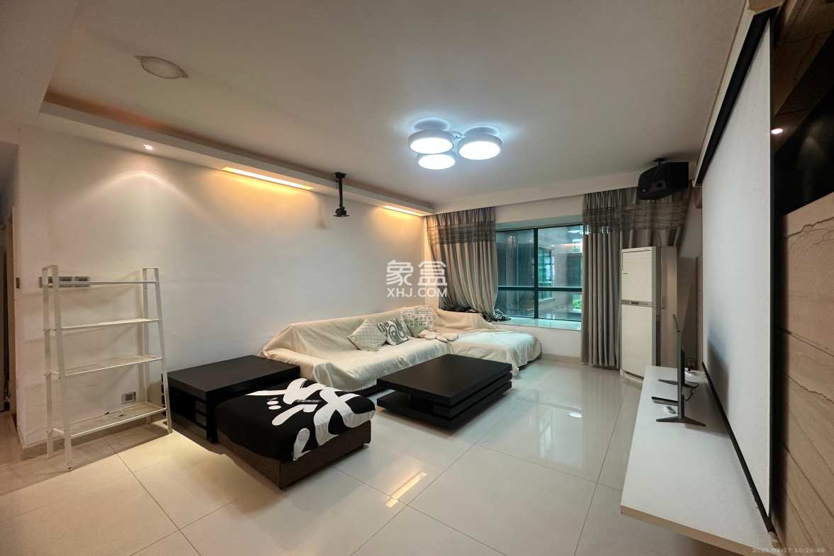 湘府东苑  2室1厅2卫    2500.0元/月 湘府东苑  2室1厅2卫    2500.0元/月室内图