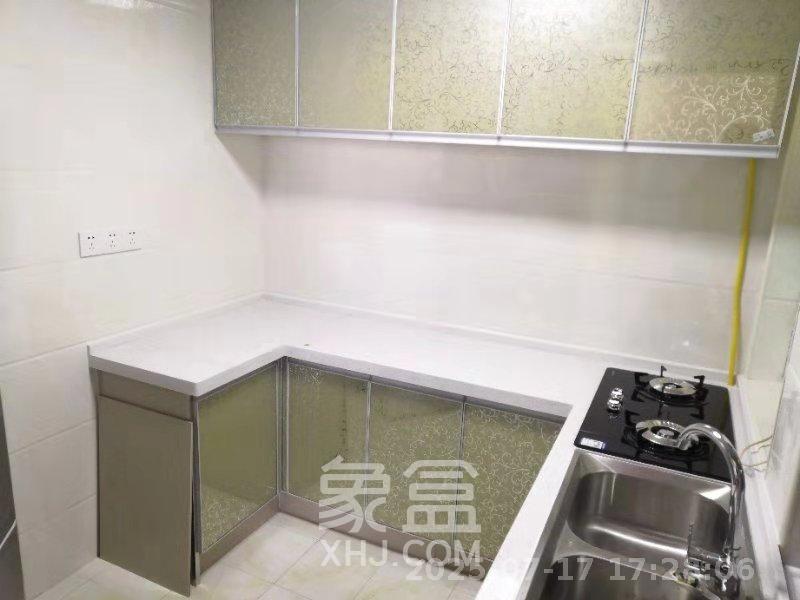 长沙卷烟厂高层小区  3室2厅1卫   2600.00元/月室内图