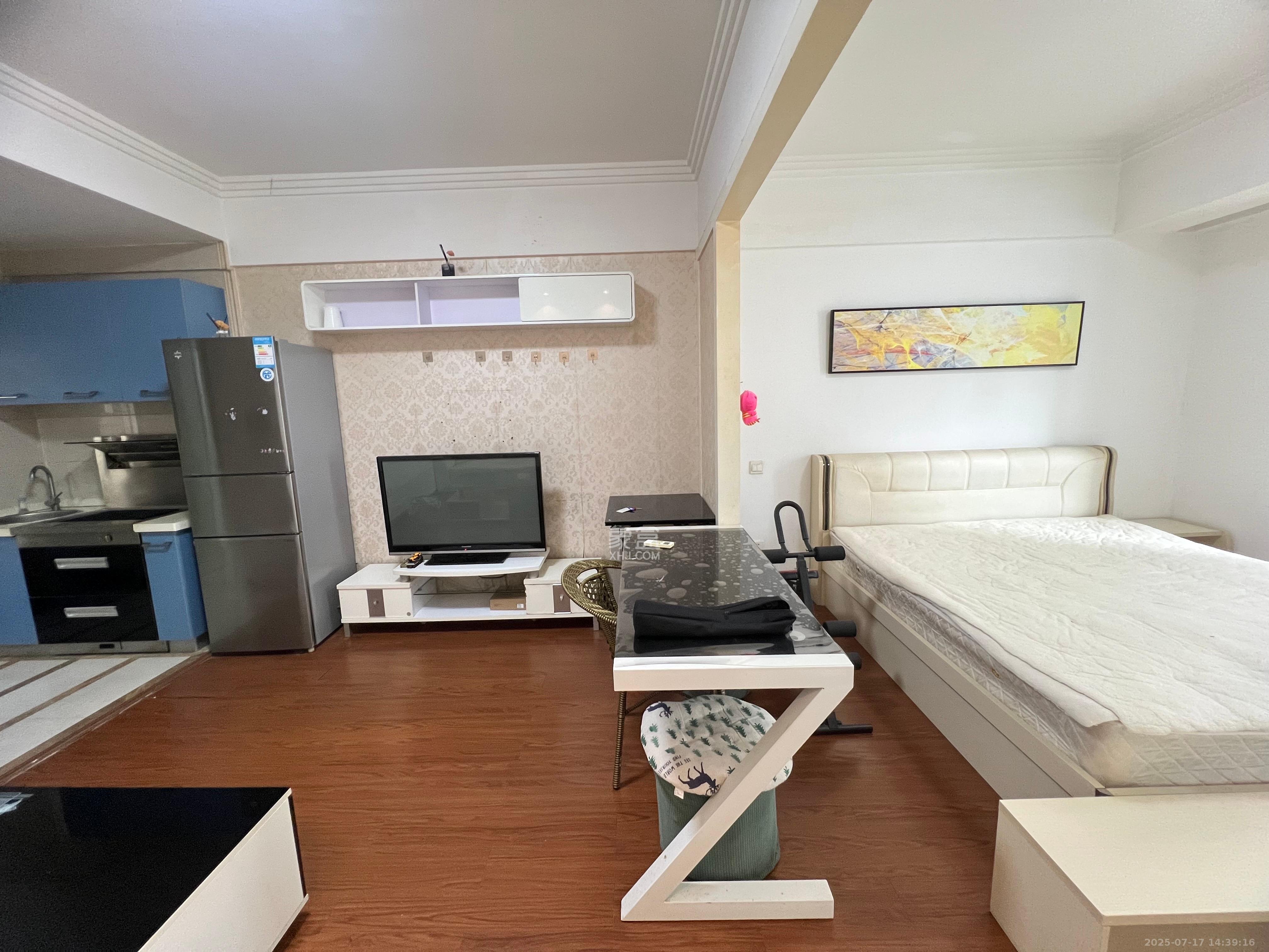 西子一间 1室0厅1卫 1700.0元/月 西子一间 1室0厅1卫 1700.0元/月室内图