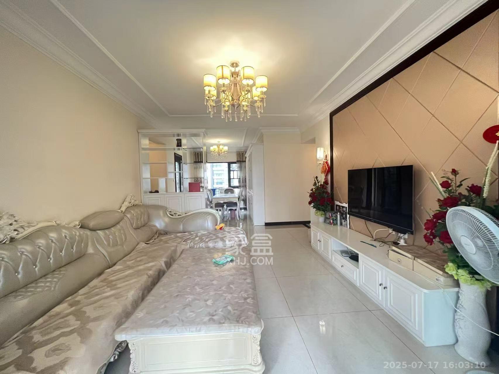 恒大江湾  3室2厅1卫    3000.0元/月 恒大江湾  3室2厅1卫    3000.0元/月