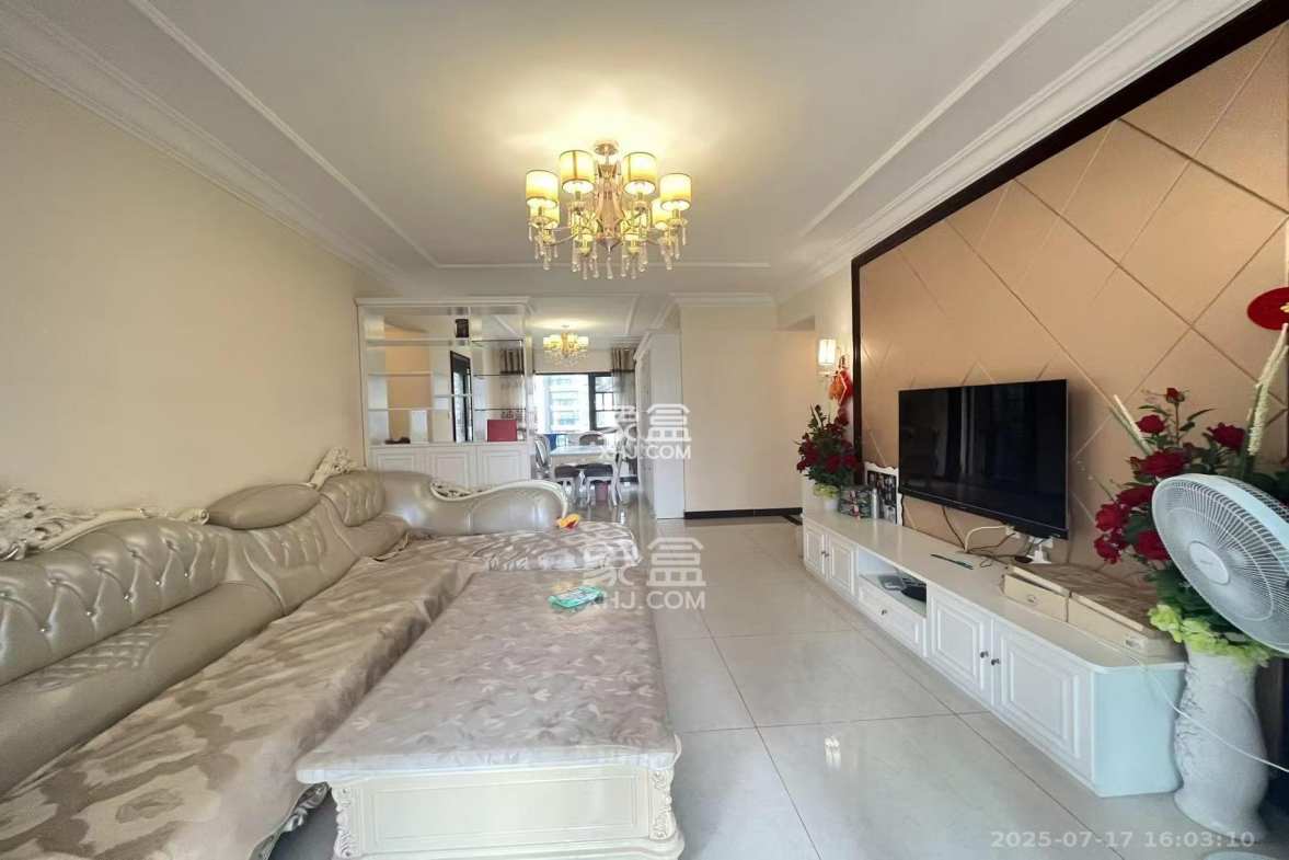 恒大江湾  3室2厅1卫    3000.0元/月 恒大江湾  3室2厅1卫    3000.0元/月室内图