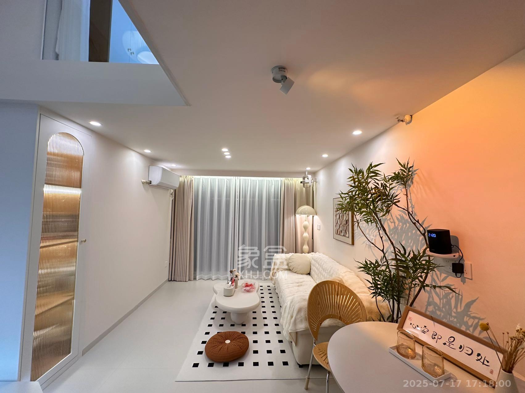 卓越中寰 2室1厅1卫 3000.0元/月 卓越中寰 2室1厅1卫 3000.0元/月室内图