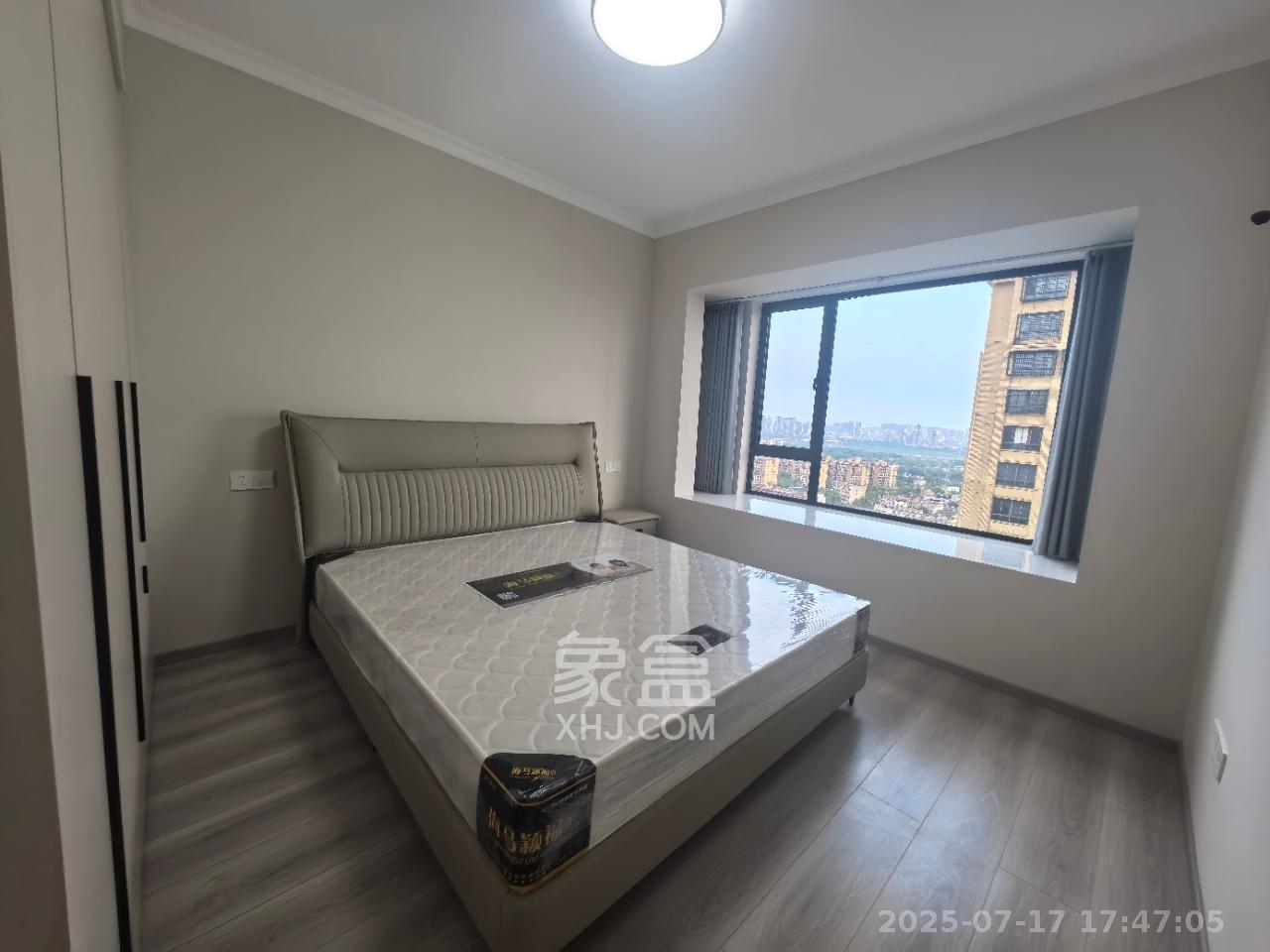 湘江学府  3室2厅1卫    44.8万 湘江学府  3室2厅1卫    44.8万室内图