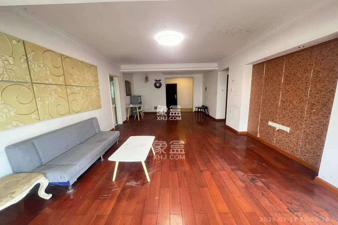 天伦公寓 3室2厅2卫 2300.0元/月 天伦公寓 3室2厅2卫 2300.0元/月室内图