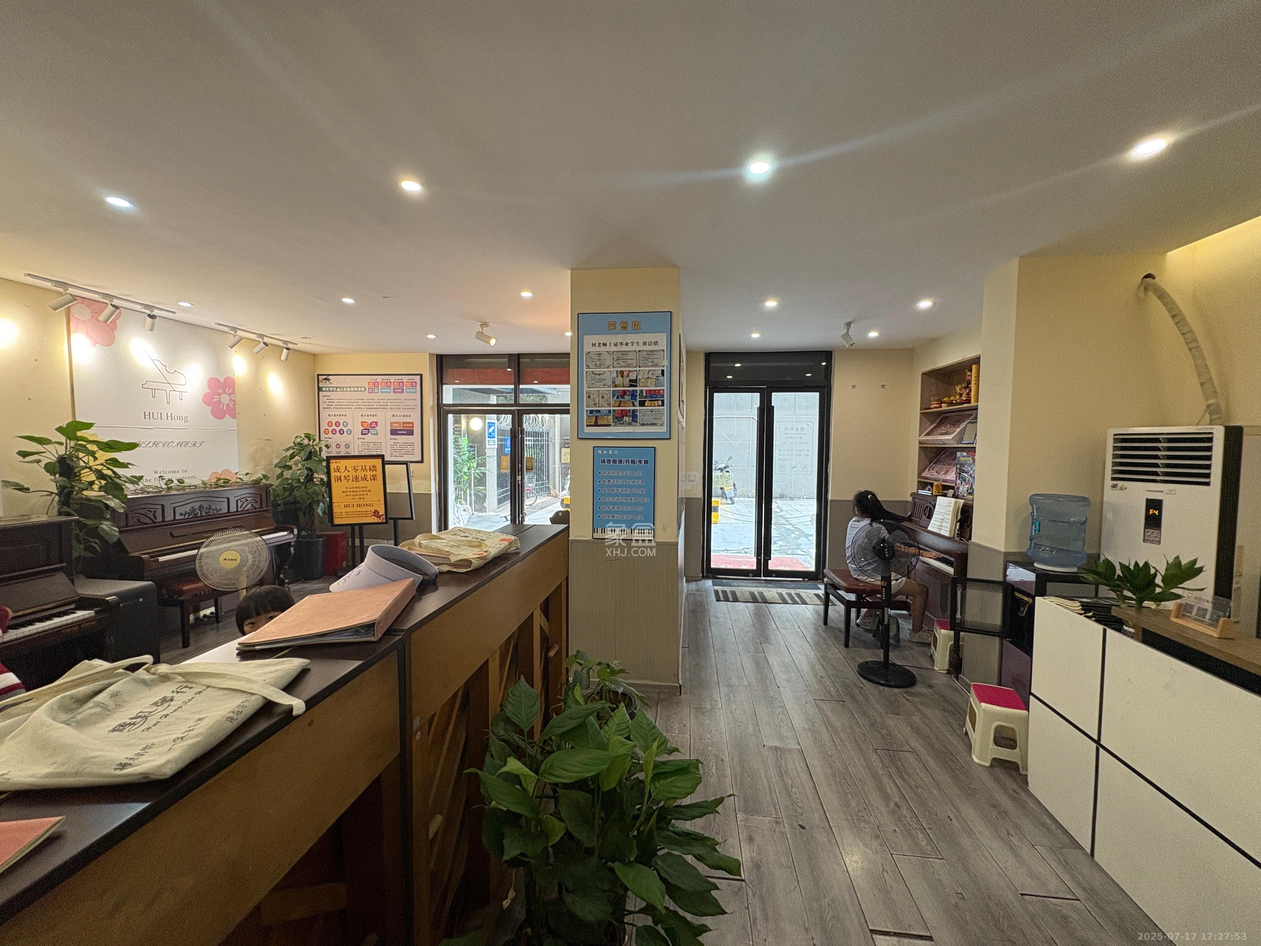 万科金域蓝湾   82.27㎡      10000.0元/月室内图