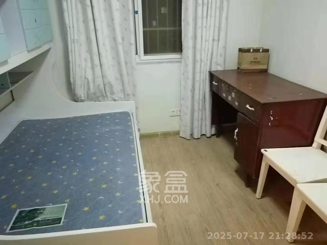 好家园  3室2厅2卫    1800.0元/月 好家园  3室2厅2卫    1800.0元/月室内图