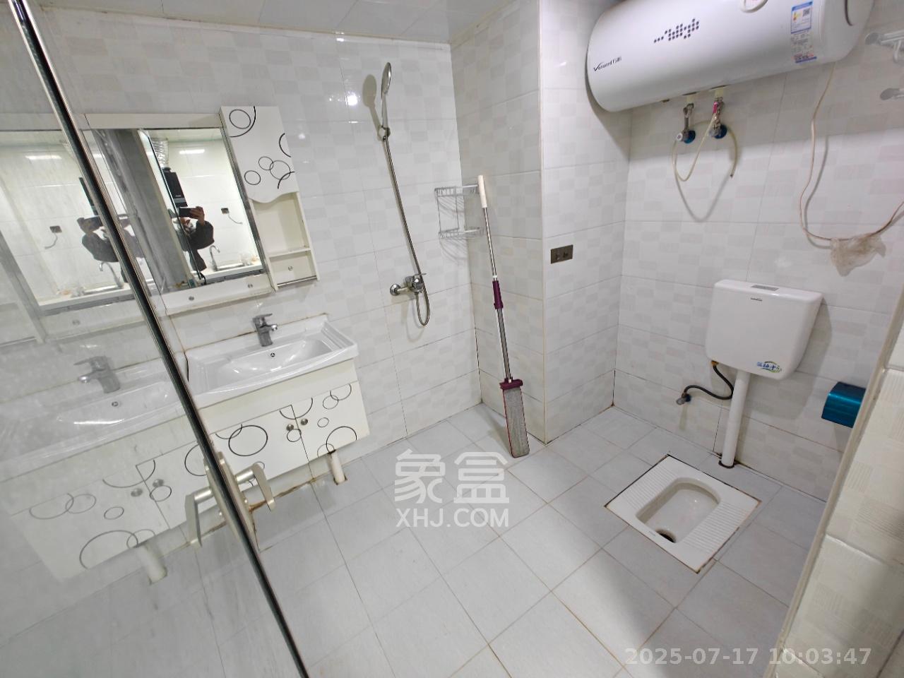 鑫远悦城（鑫远悦时代）  1室1厅1卫   1200.00元/月室内图