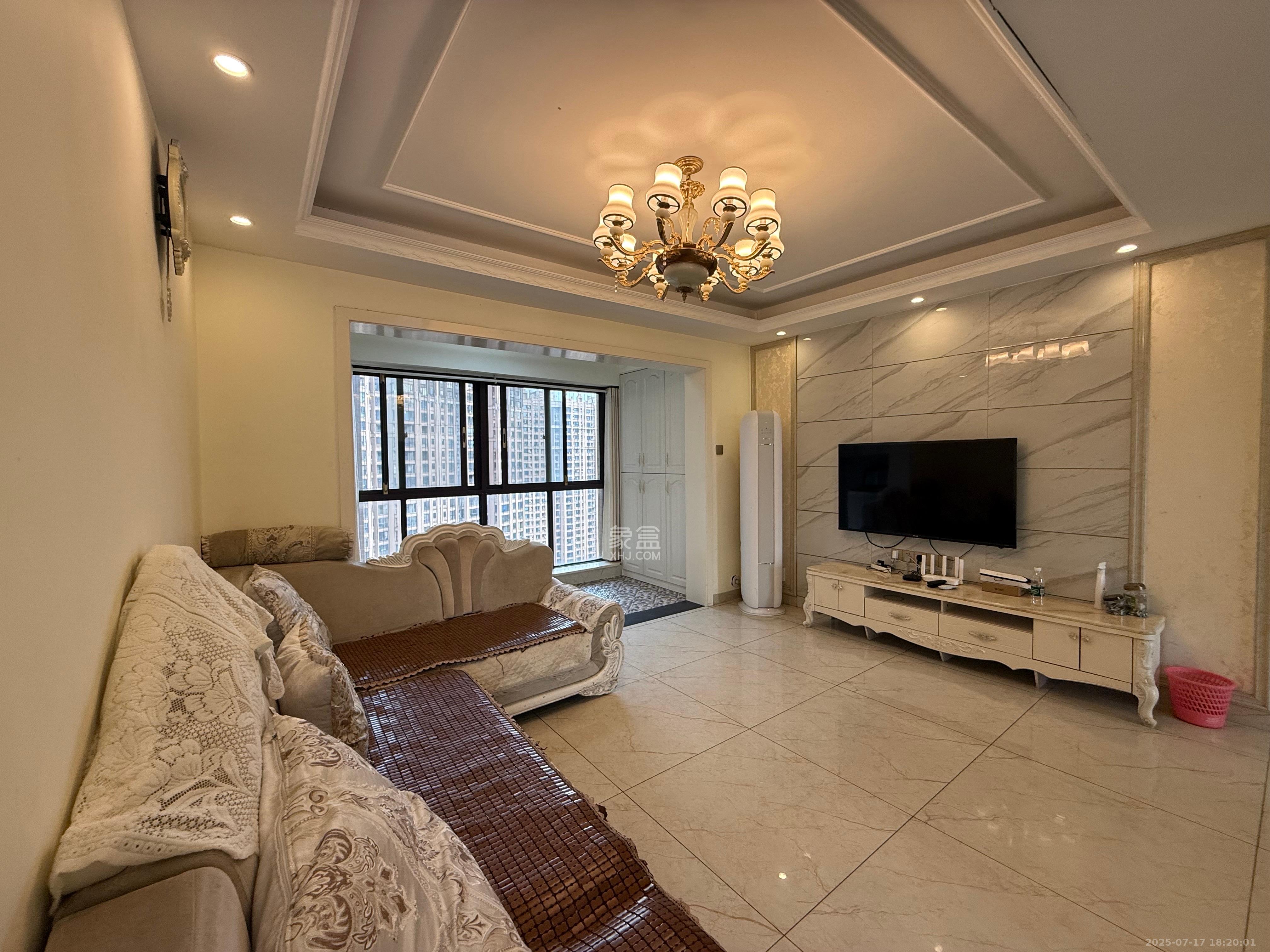 润和又一城 1室0厅0卫 2500.0元/月 润和又一城 1室0厅0卫 2500.0元/月室内图