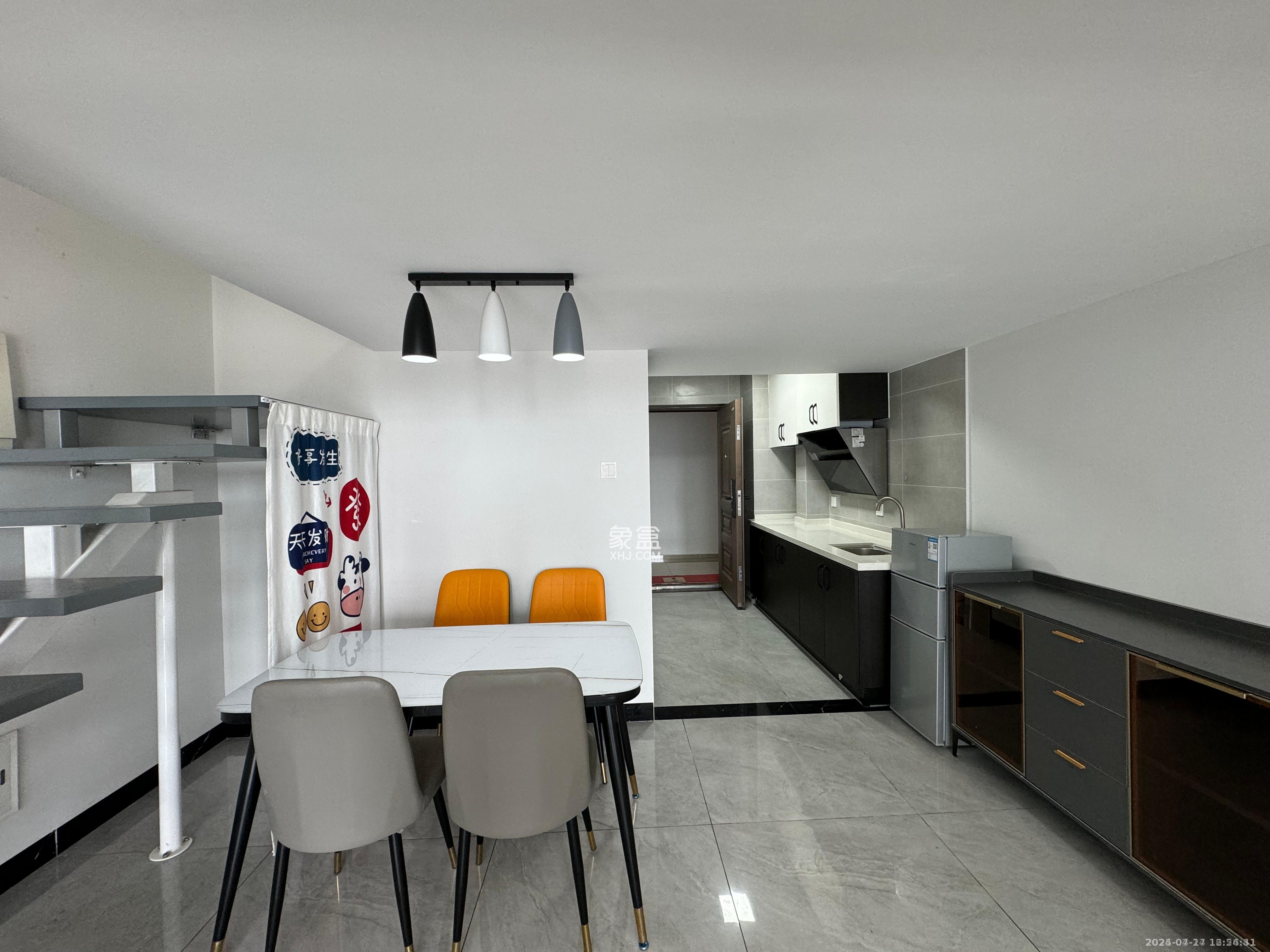 奥克斯滨仕花园(奥克斯洋湖广场/奥克斯中心)  1室0厅0卫    1900.0元/月 奥克斯滨仕花园(奥克斯洋湖广场/奥克斯中心)  1室0厅0卫    1900.0元/月室内图