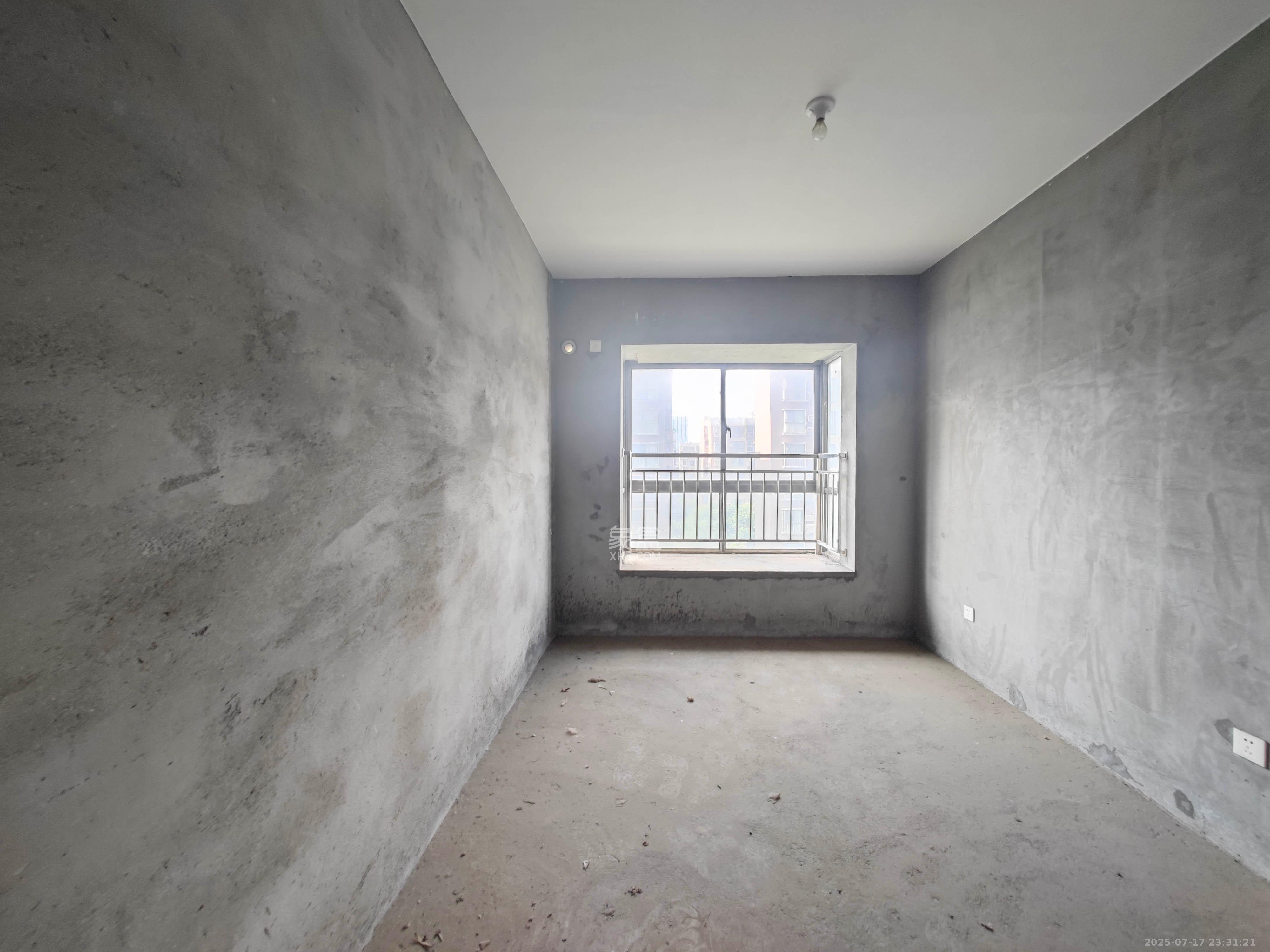 鑫天御景湾 3室2厅2卫 106.8万 鑫天御景湾 3室2厅2卫 106.8万卧室