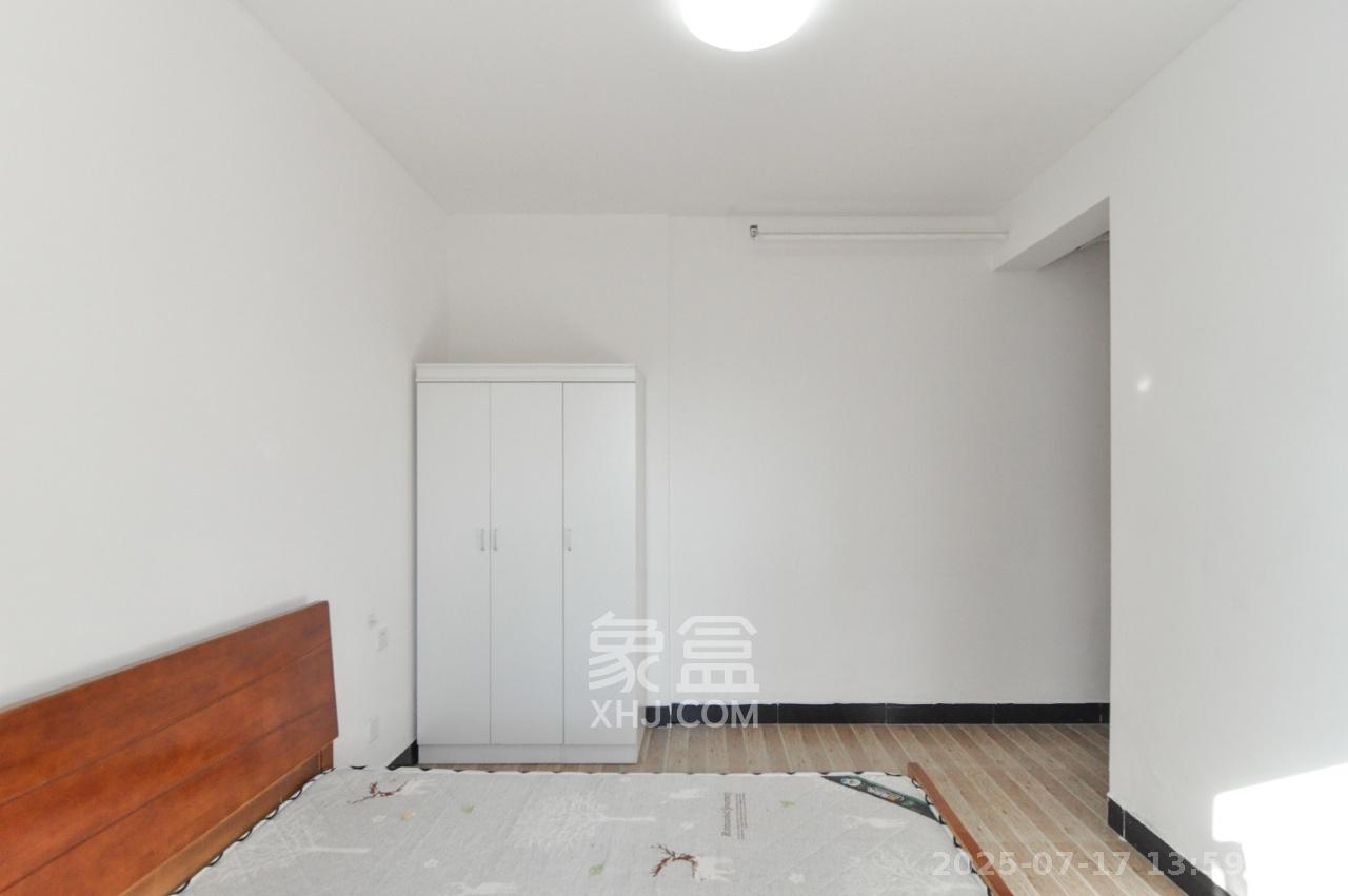 中建梅溪湖中心  3室2厅2卫   2700.00元/月室内图