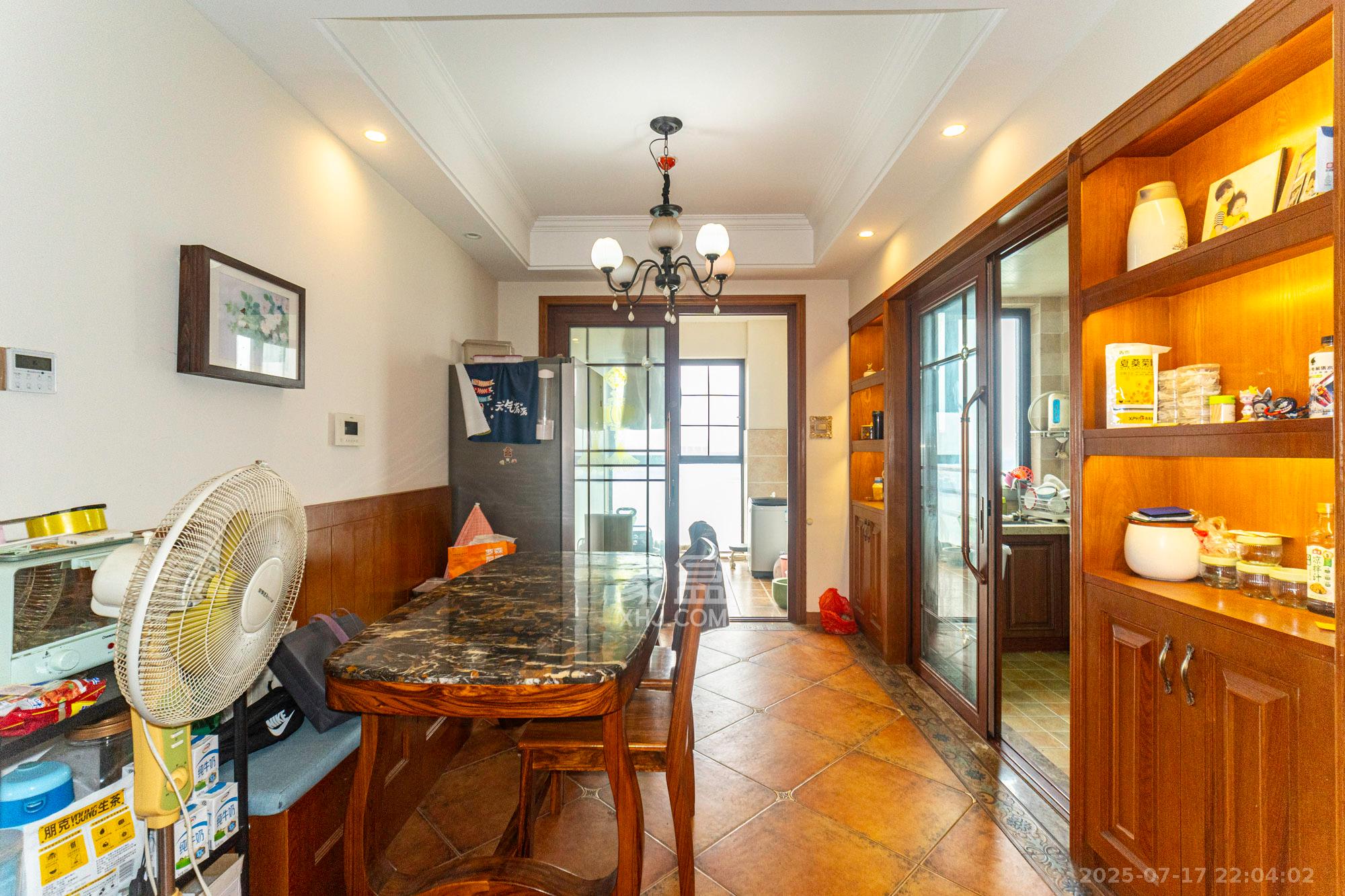 国泰九龙湾 4室2厅2卫 125.8万 国泰九龙湾 4室2厅2卫 125.8万客厅