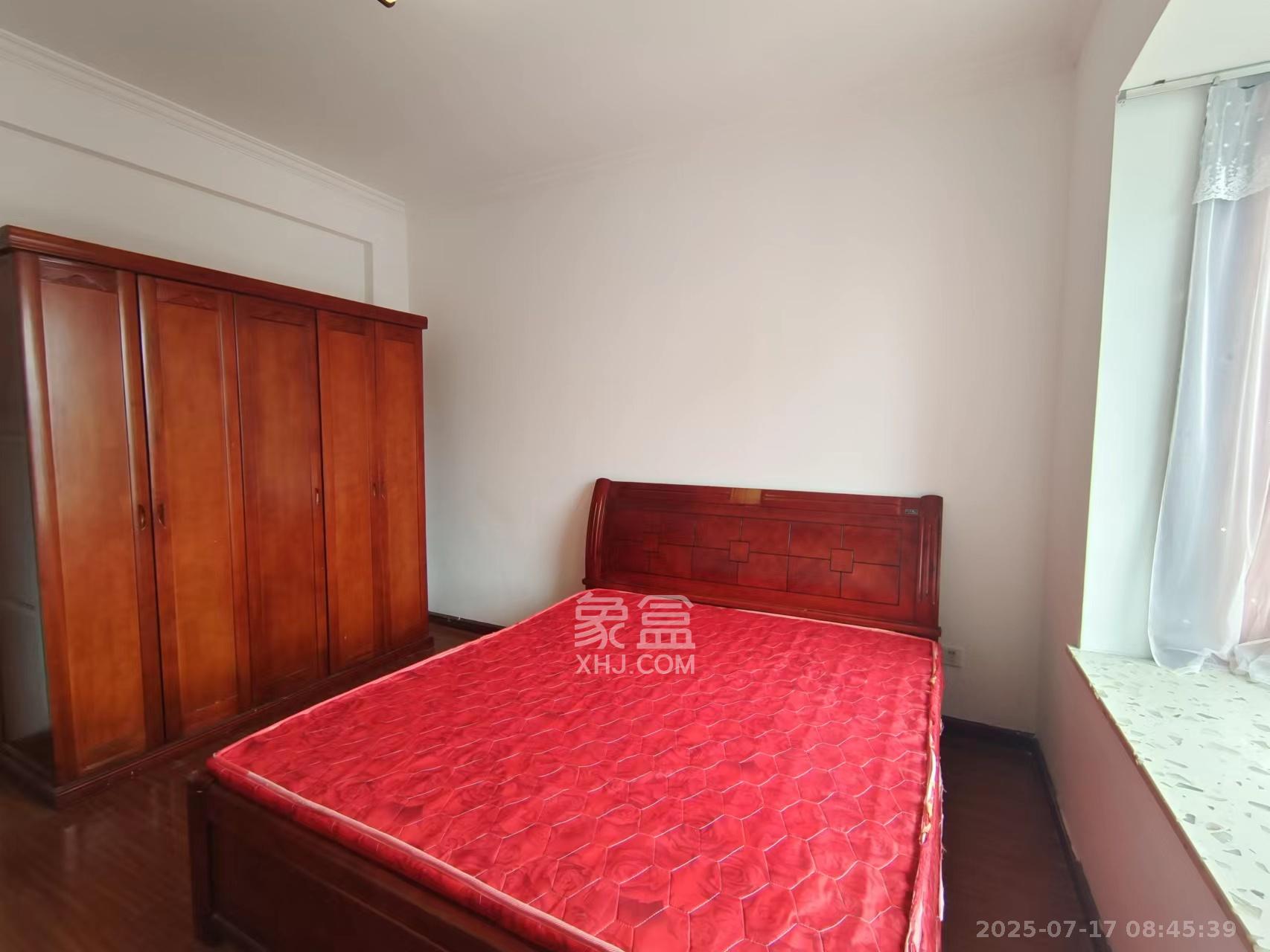 莱茵城  2室2厅1卫    2000.0元/月室内图