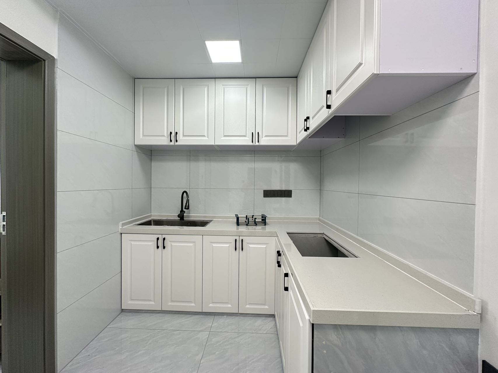 医药公司宿舍 3室2厅1卫 73.0万 医药公司宿舍 3室2厅1卫 73.0万室内图