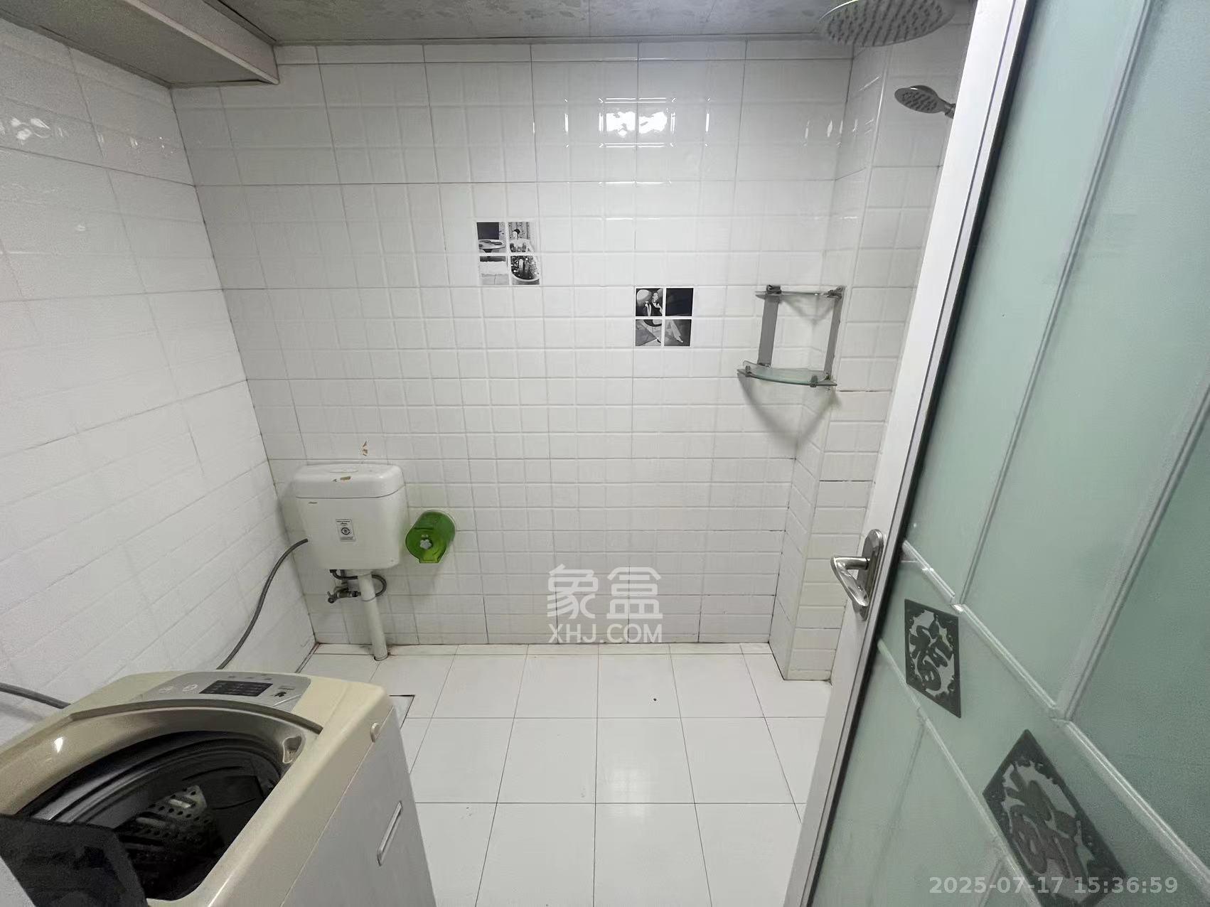 天伦公寓 3室2厅2卫 2300.0元/月 天伦公寓 3室2厅2卫 2300.0元/月室内图