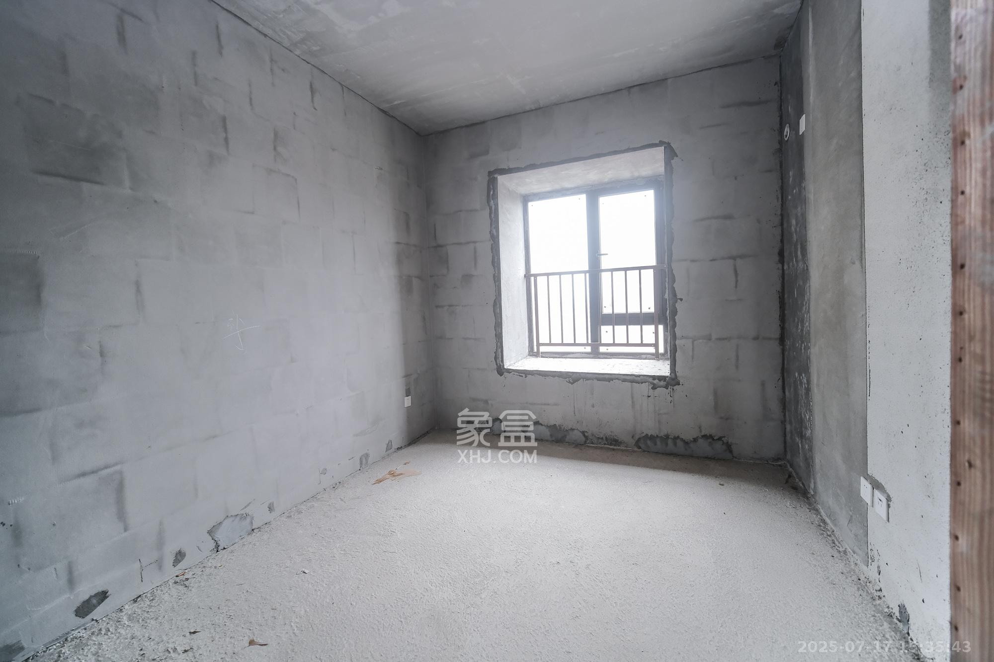 星雅美辰  4室2厅2卫    112.0万 星雅美辰  4室2厅2卫    112.0万卧室