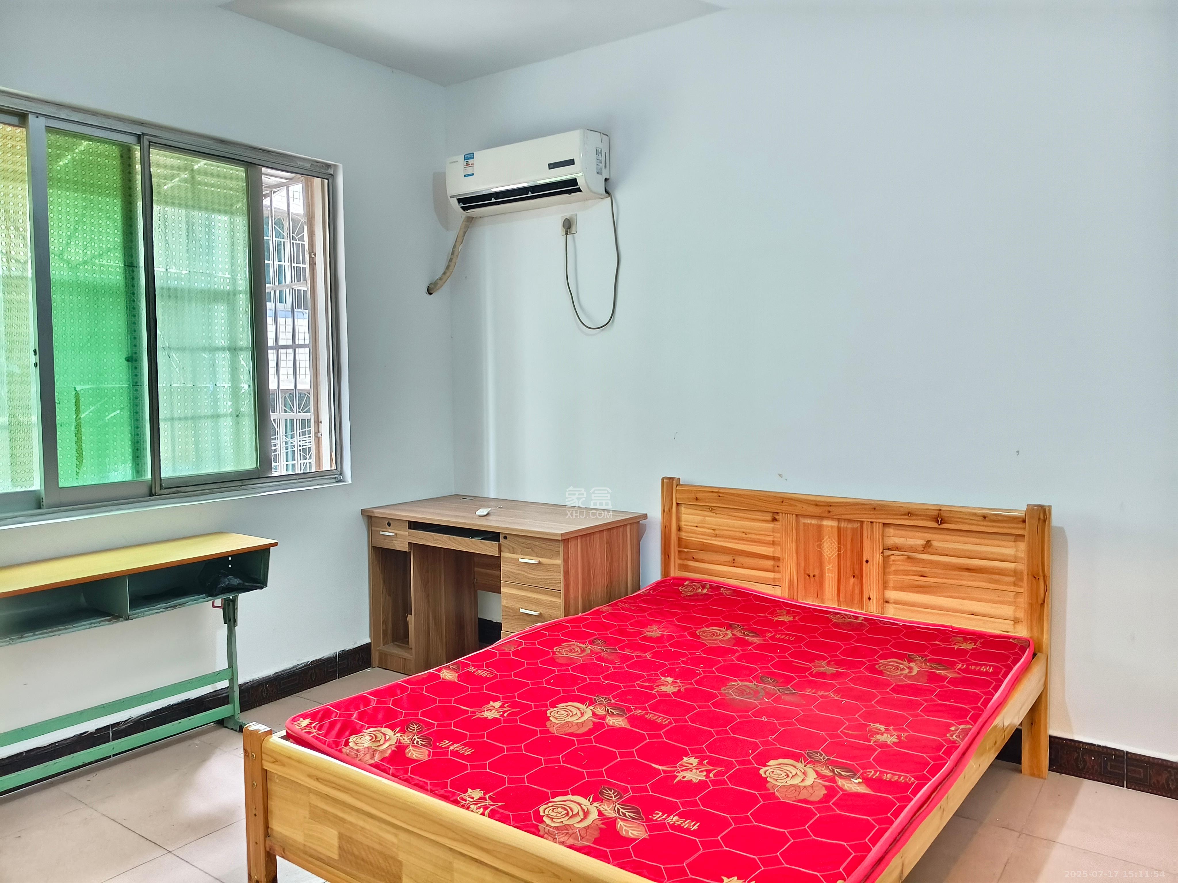 新桥沁园(银港农贸市场)  2室2厅1卫    1500.0元/月 新桥沁园(银港农贸市场)  2室2厅1卫    1500.0元/月室内图