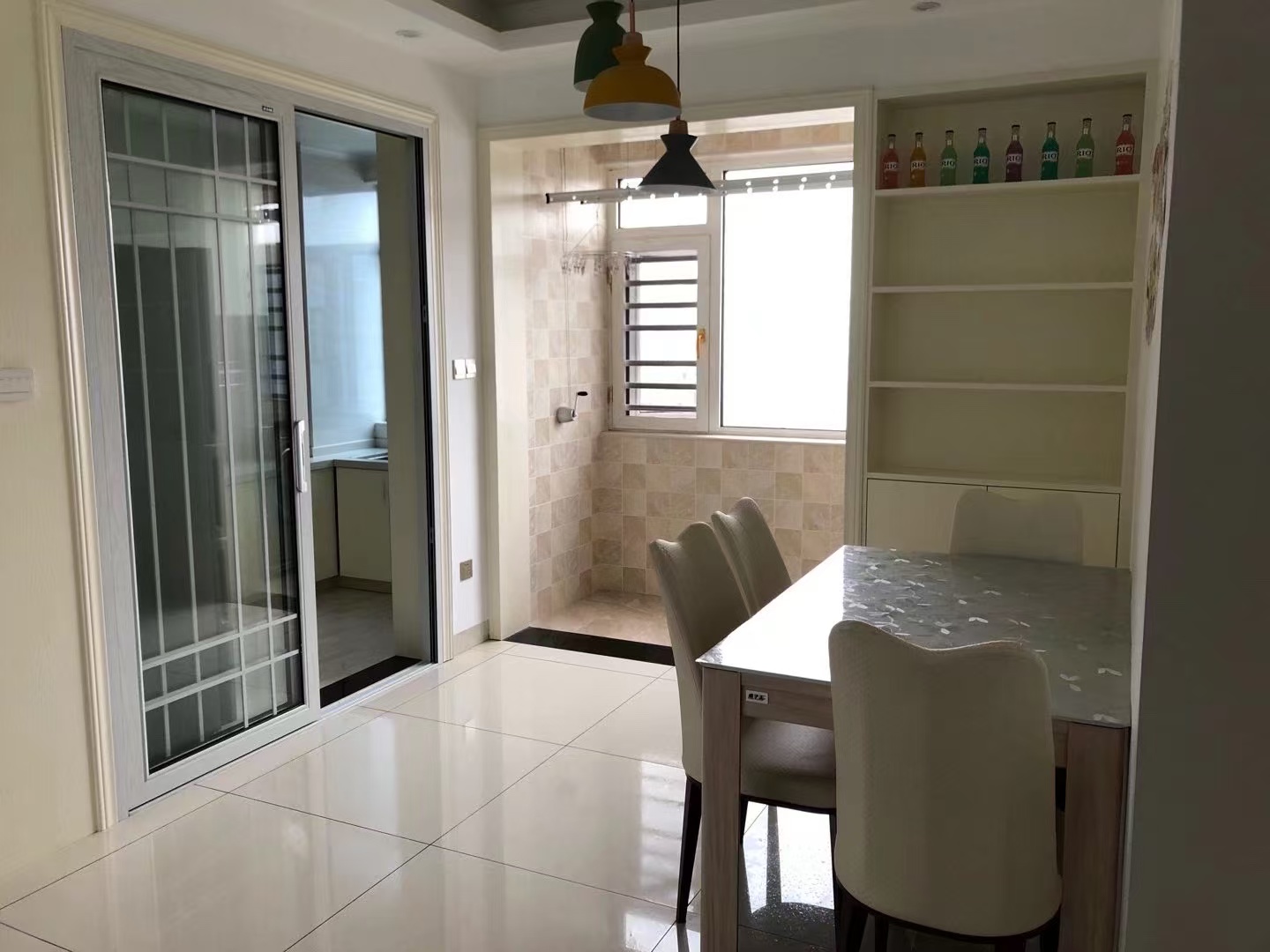 百弘学府城 3室2厅2卫 1800.0元/月 百弘学府城 3室2厅2卫 1800.0元/月室内图