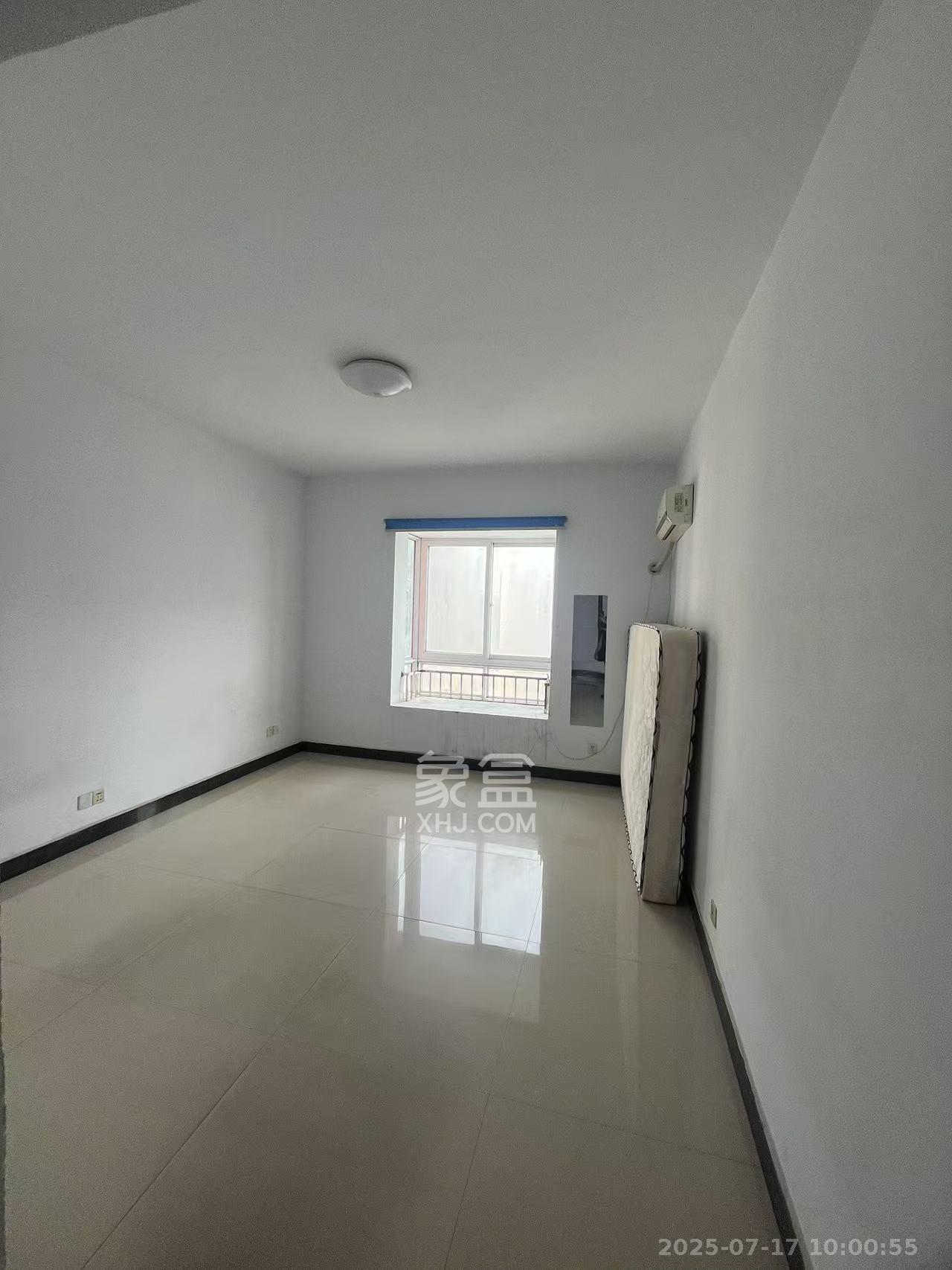 友谊嘉园  4室2厅1卫    3000.0元/月 友谊嘉园  4室2厅1卫    3000.0元/月室内图