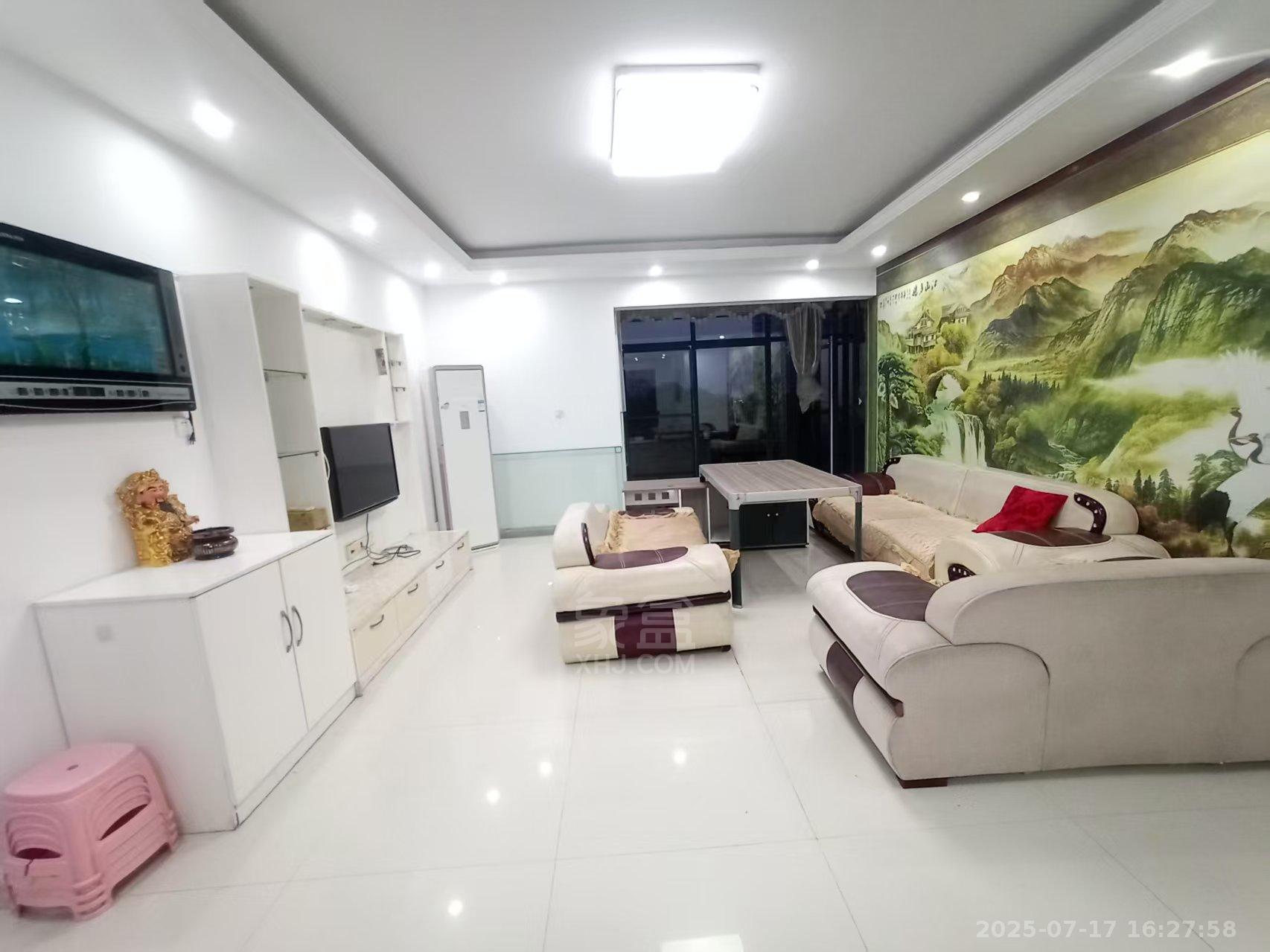 经世皇城  4室2厅3卫    2700.0元/月 经世皇城  4室2厅3卫    2700.0元/月