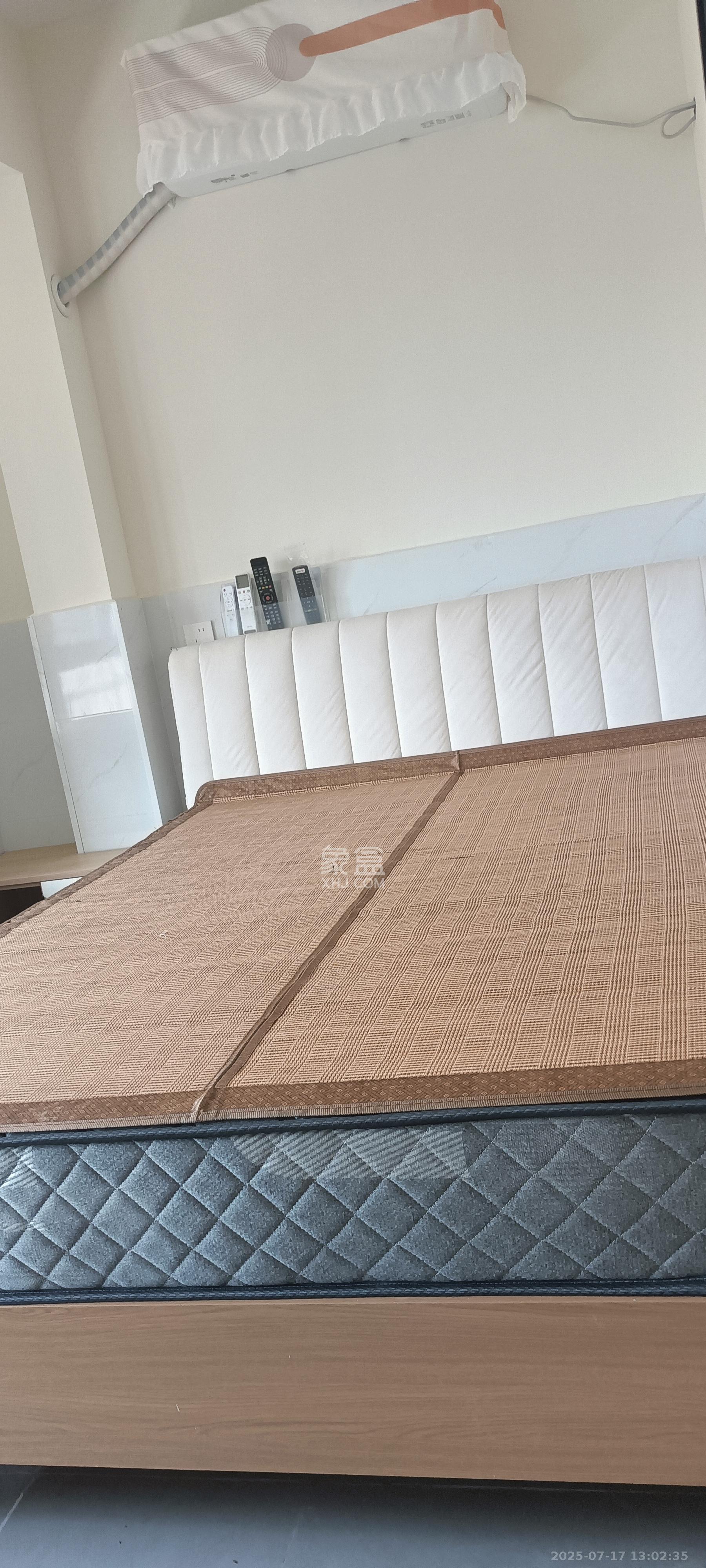 山水新城  1室1厅1卫   1600.00元/月室内图