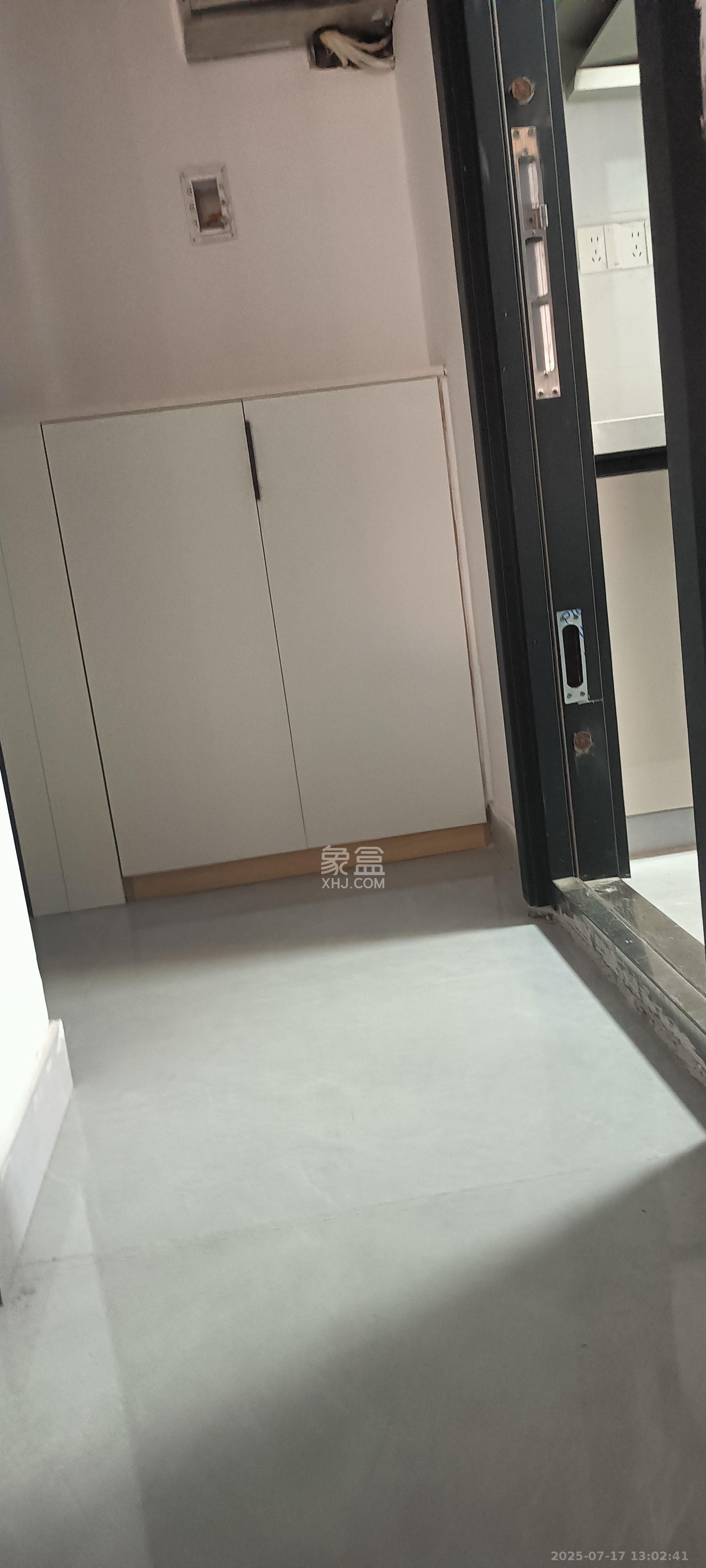 山水新城  1室1厅1卫   1600.00元/月室内图