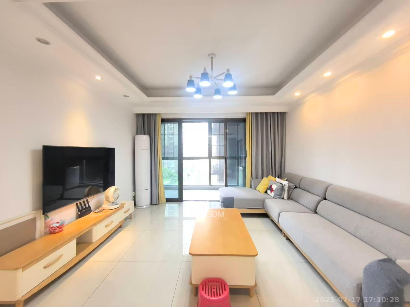 江山帝景哈佛  4室2厅2卫    3000.0元/月 江山帝景哈佛  4室2厅2卫    3000.0元/月