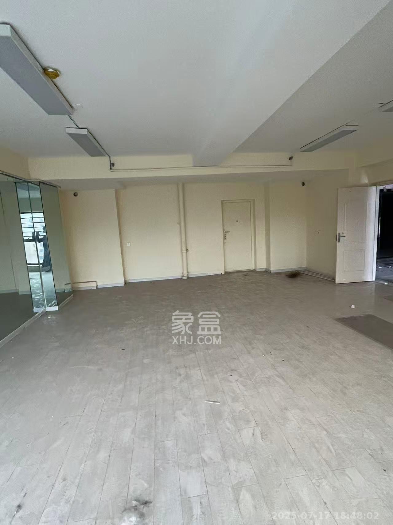 中建芙蓉工社  1室1厅1卫   1000.00元/月室内图