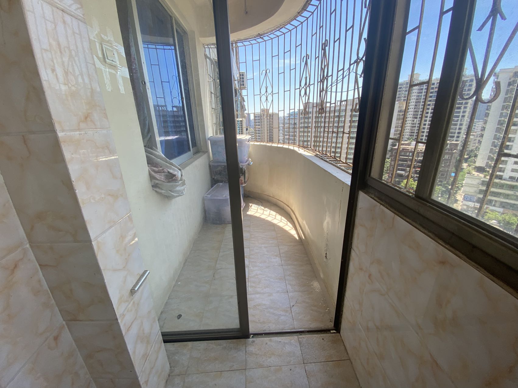 恒隆公寓(府城)  2室2厅1卫    108.0万 恒隆公寓(府城)  2室2厅1卫    108.0万室内图