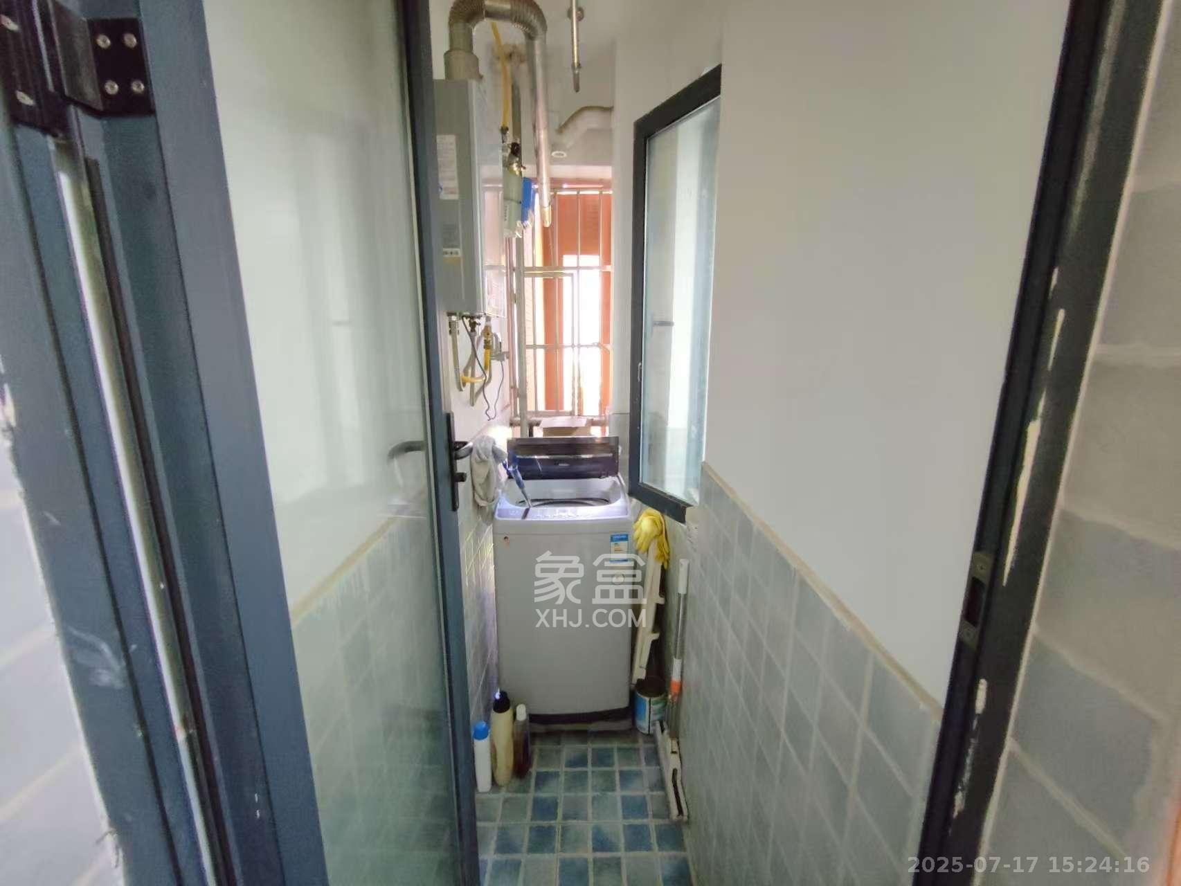 中建芙蓉工社  2室1厅1卫   1500.00元/月室内图