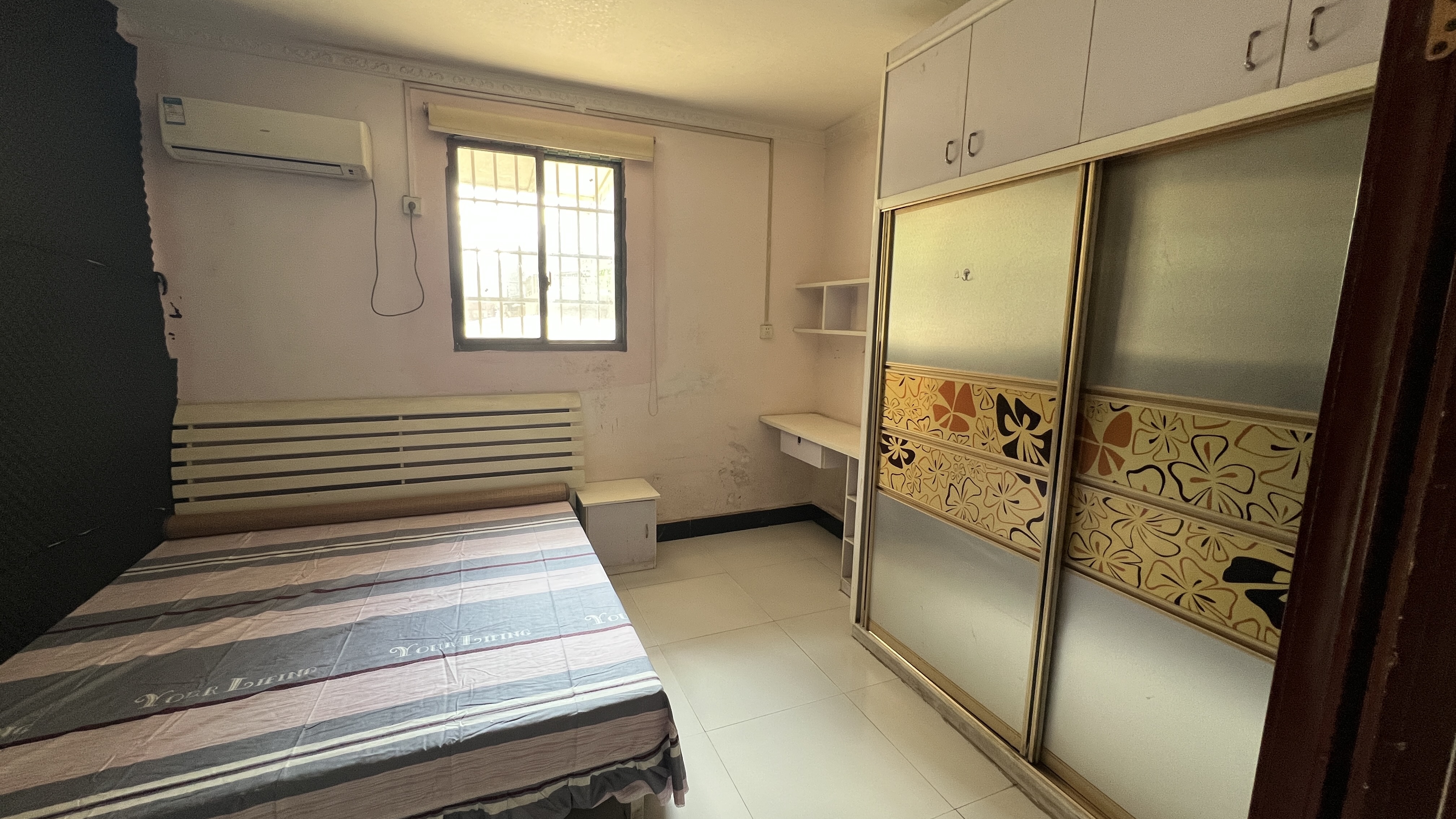 东方豪苑 2室1厅1卫 1000.0元/月 东方豪苑 2室1厅1卫 1000.0元/月室内图