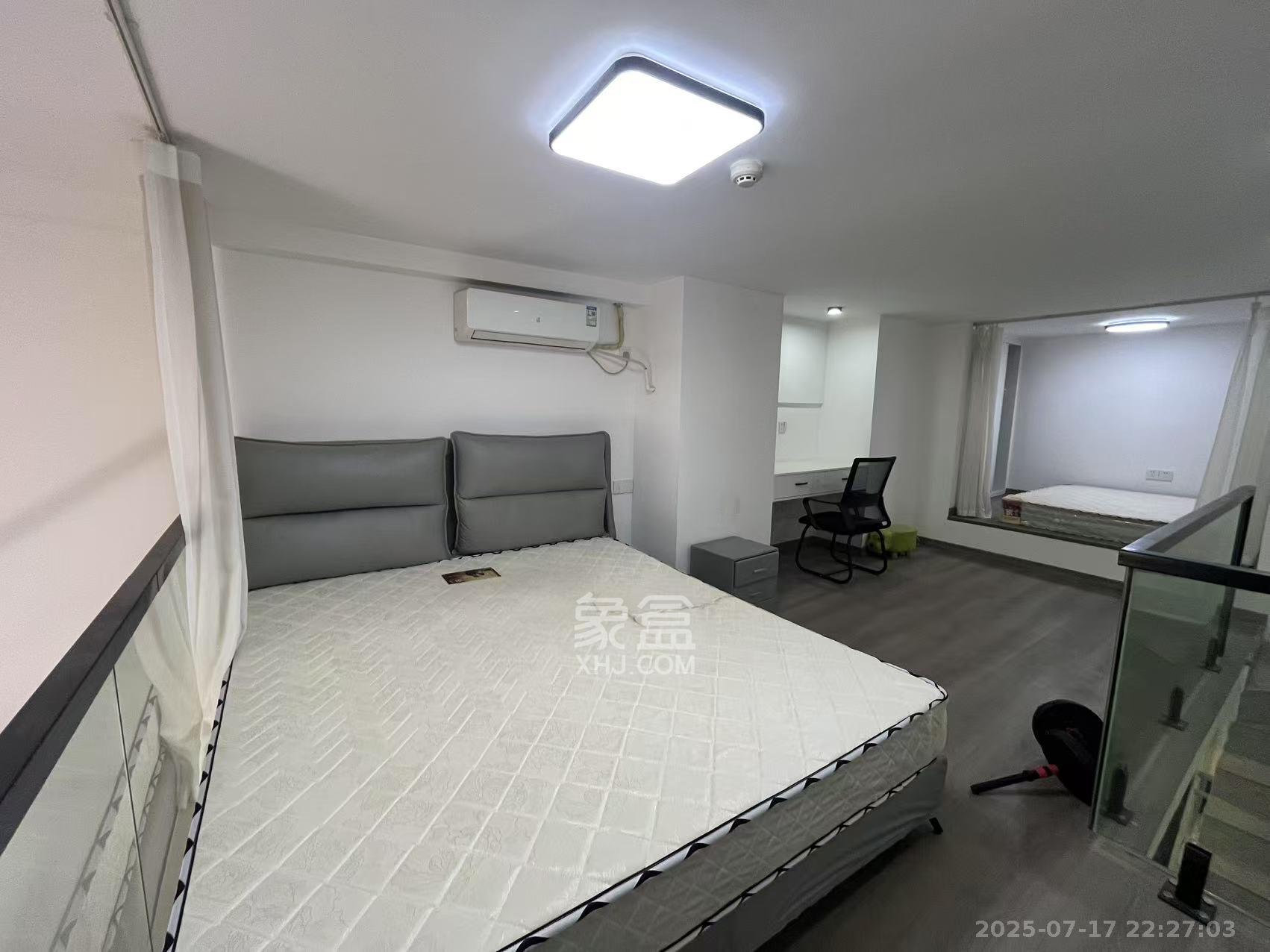 龙湖新壹城  1室1厅1卫   2200.00元/月室内图