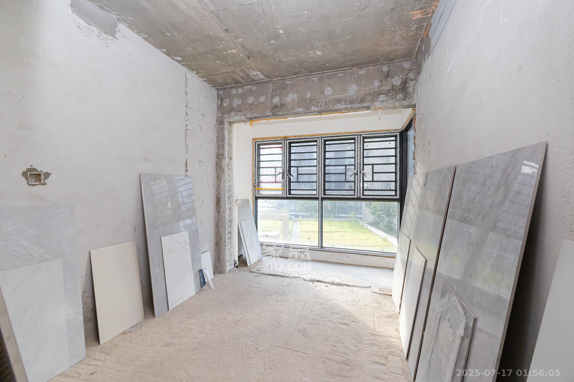 润和湘江天地AB区  4室2厅2卫    149.5万卧室