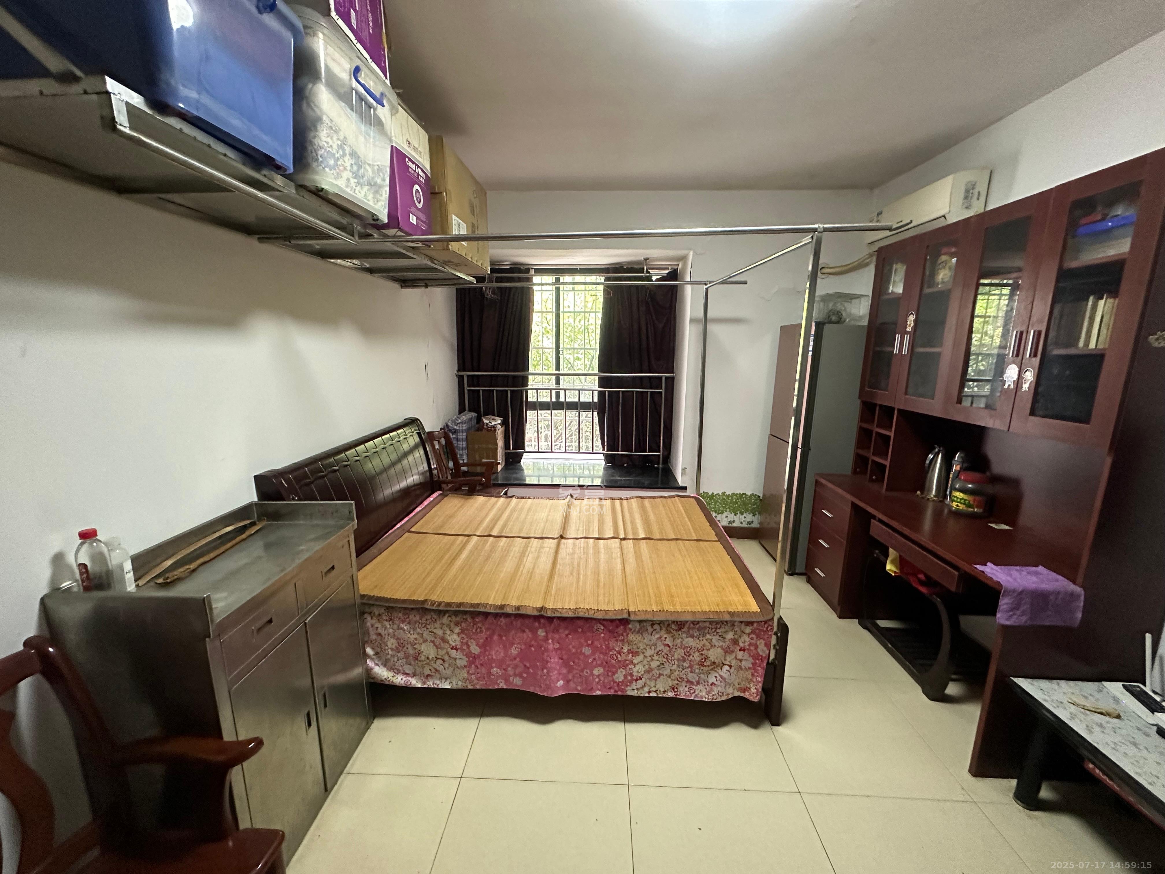 海林馨香雅苑 1室1厅1卫 1300.0元/月 海林馨香雅苑 1室1厅1卫 1300.0元/月室内图