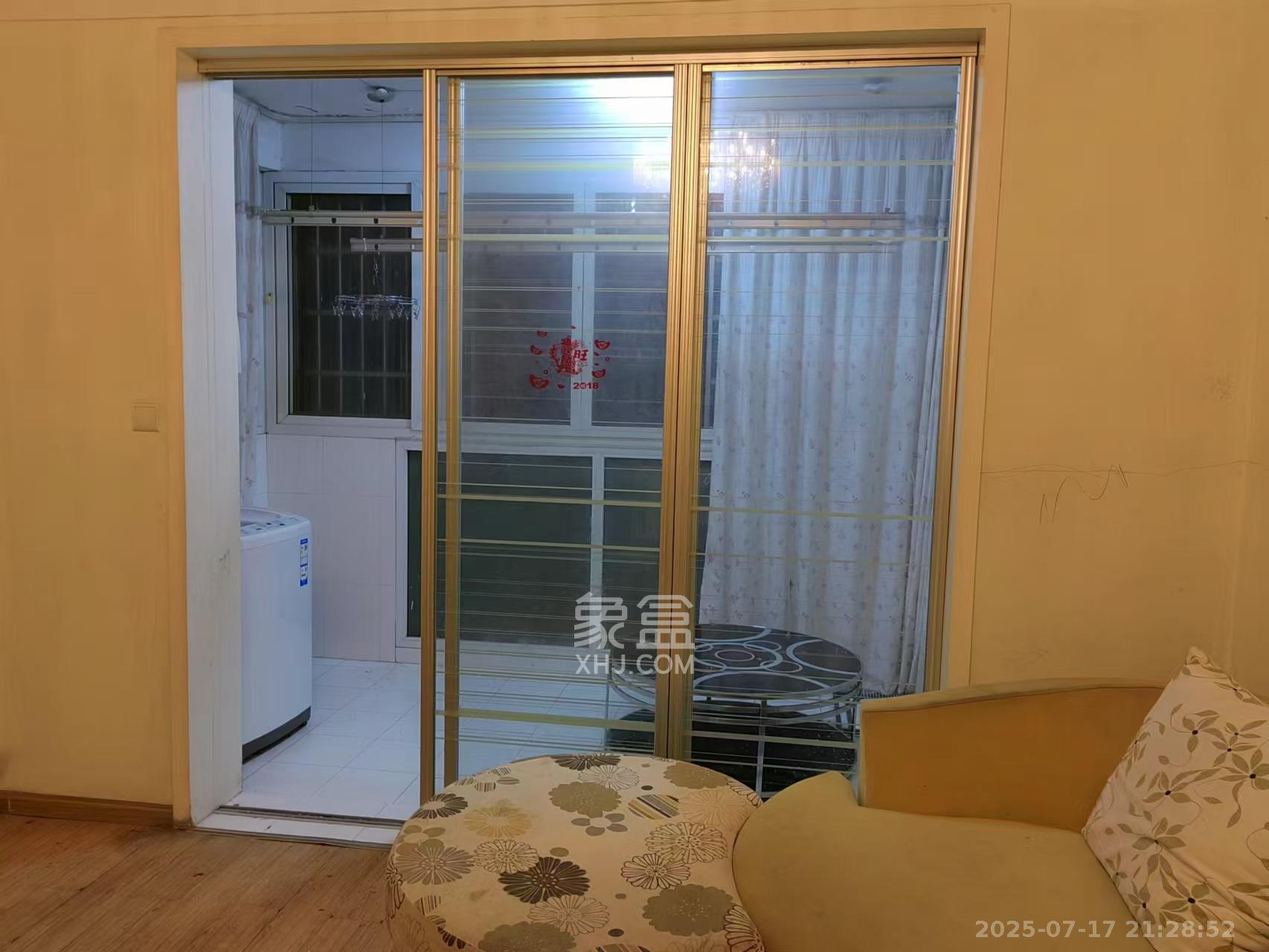 好家园  3室2厅2卫    1800.0元/月 好家园  3室2厅2卫    1800.0元/月室内图