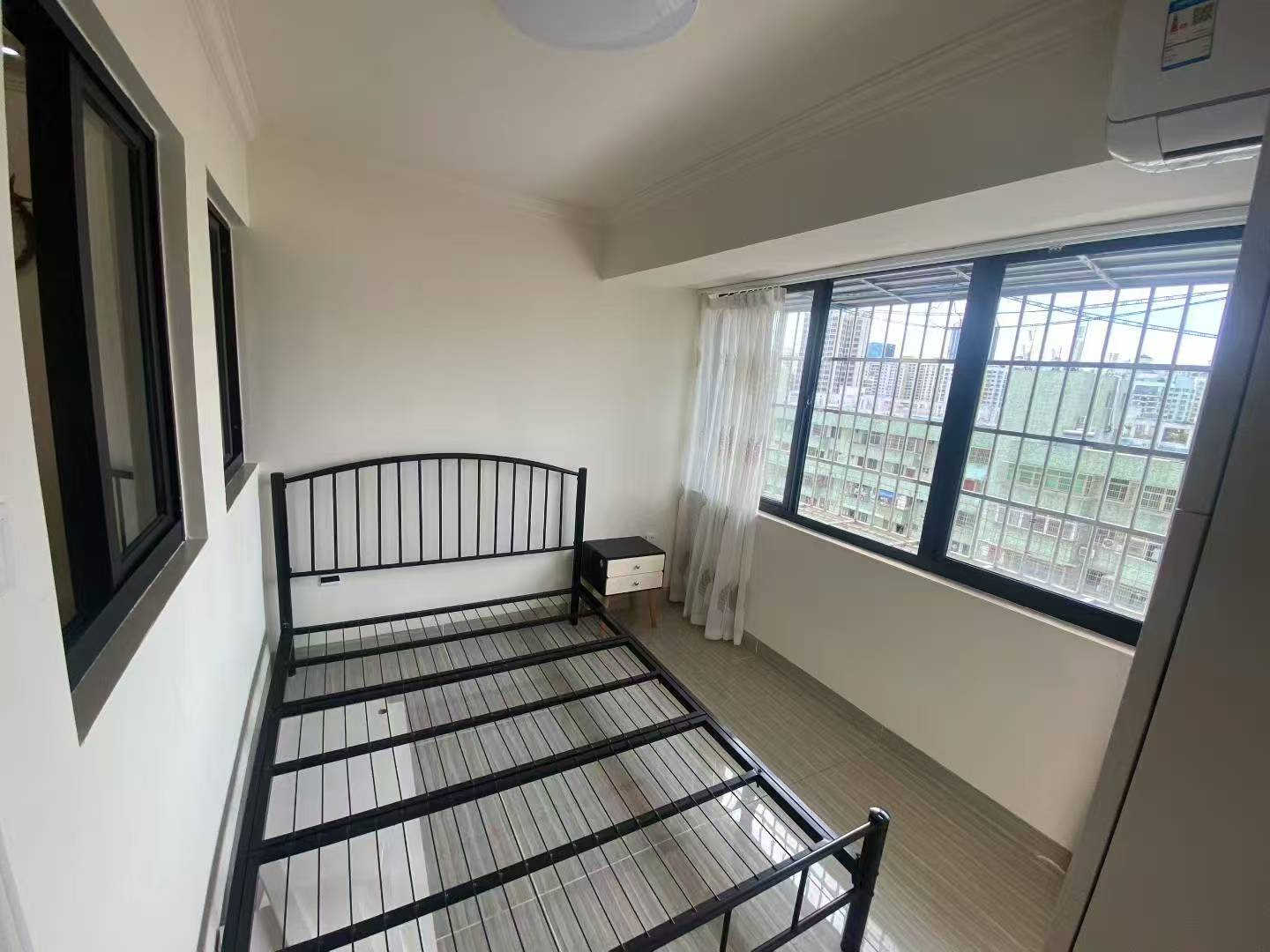 凤凰新村 1室1厅1卫 41.0万 凤凰新村 1室1厅1卫 41.0万室内图