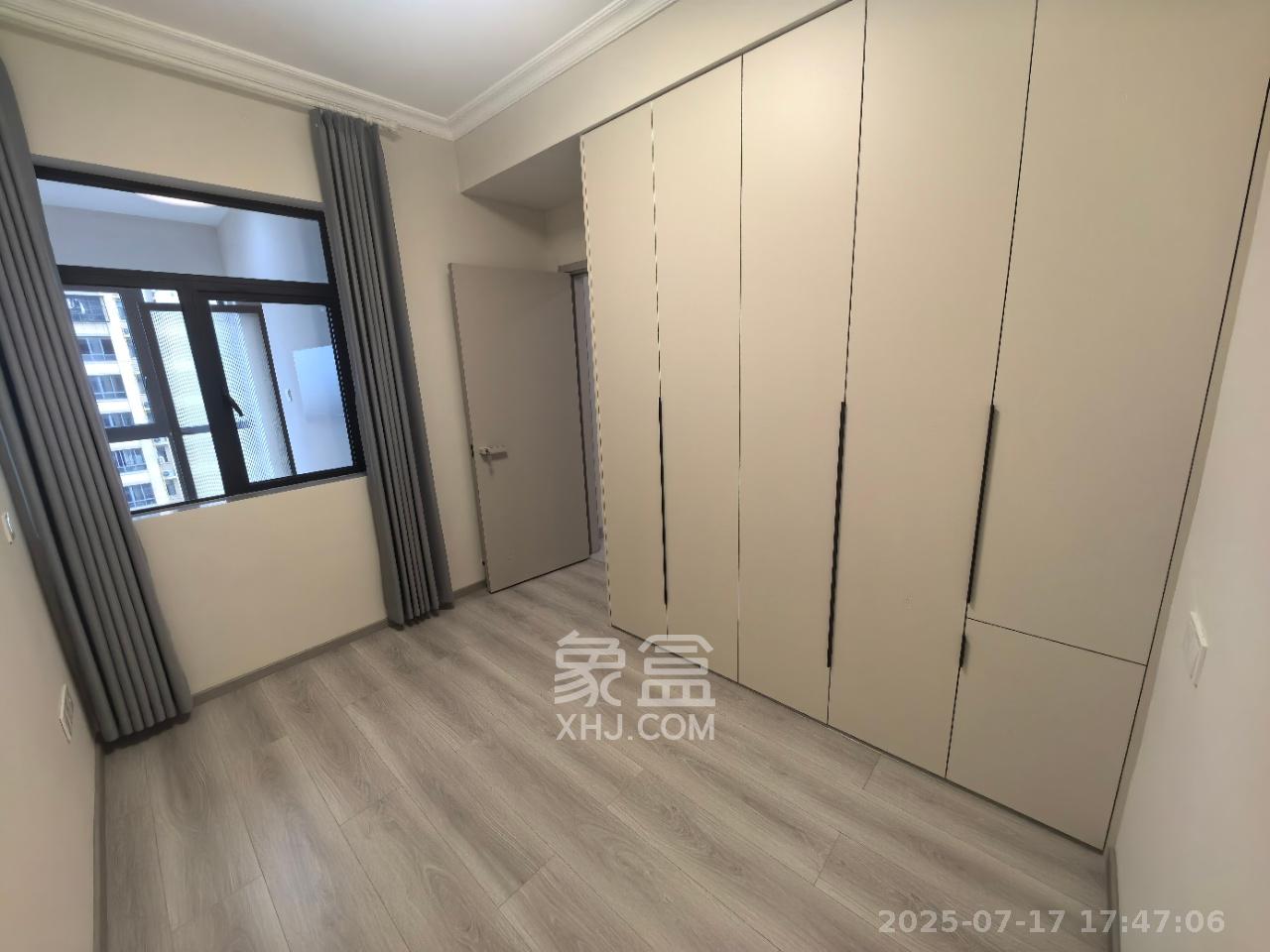 湘江学府  3室2厅1卫    44.8万 湘江学府  3室2厅1卫    44.8万室内图