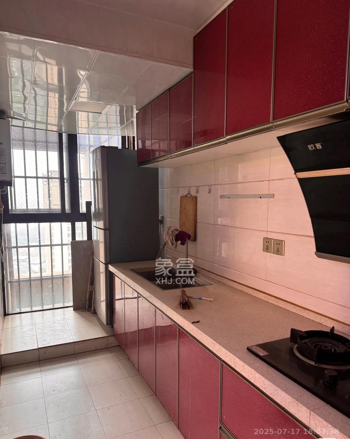 金科世界城  3室2厅2卫    2500.0元/月室内图