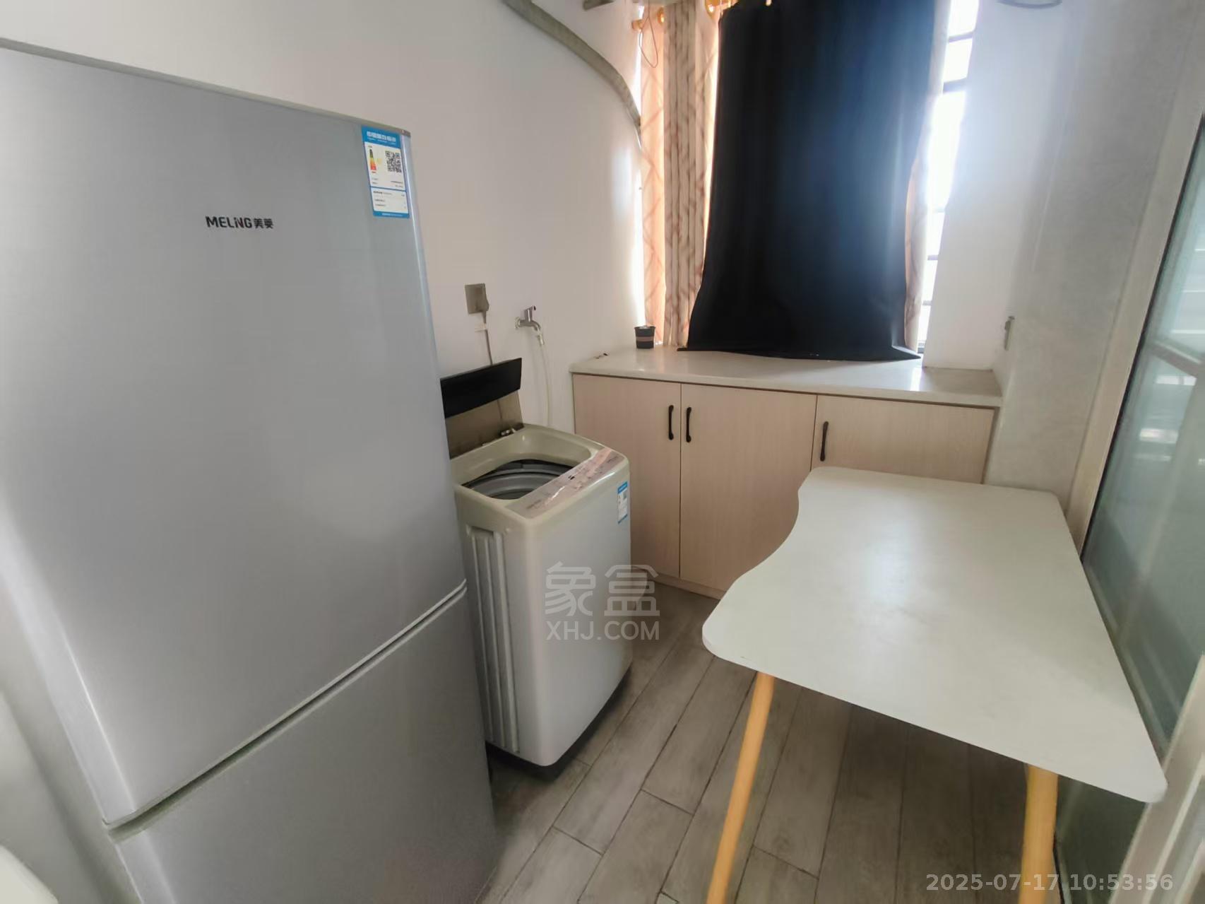 中建御山和苑  1室1厅1卫   1200.00元/月室内图