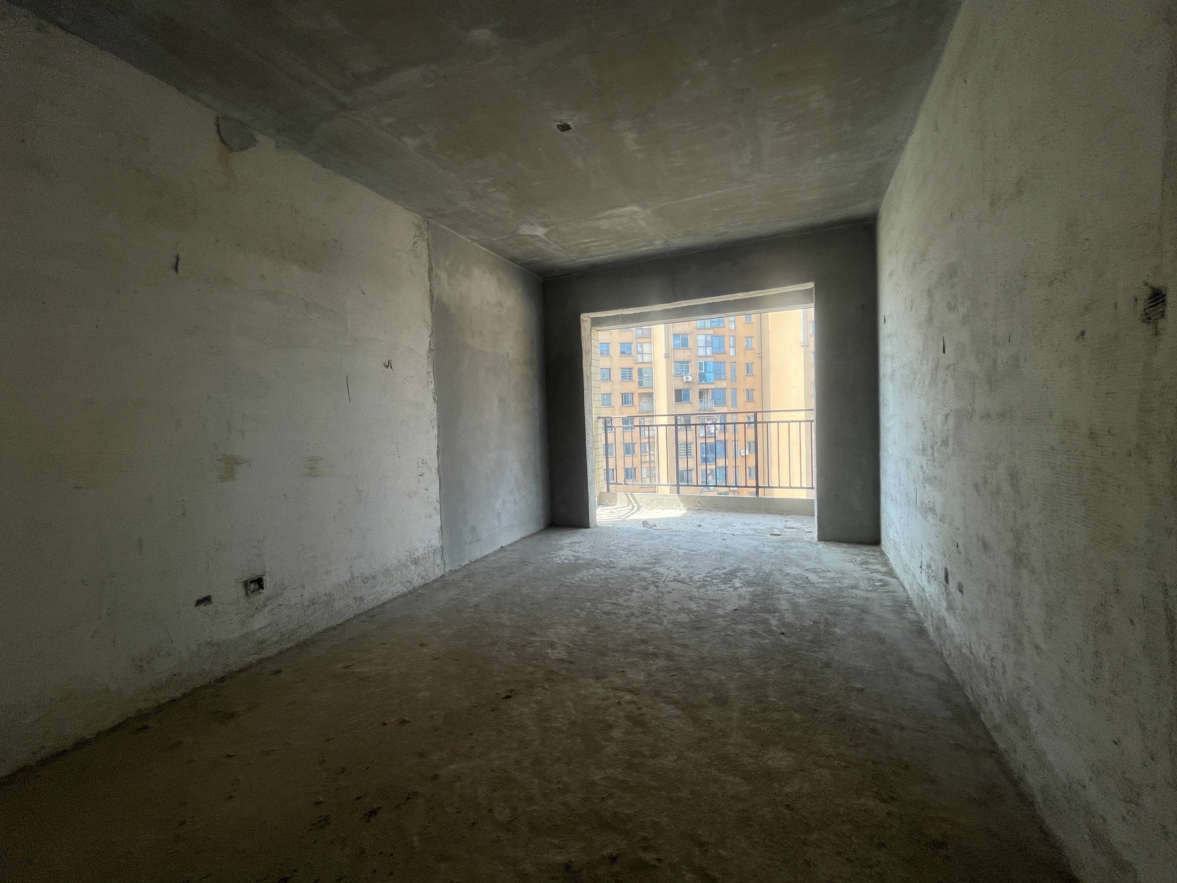 吉星金融广场(牡丹园) 4室2厅2卫 79.8万 吉星金融广场(牡丹园) 4室2厅2卫 79.8万室内图