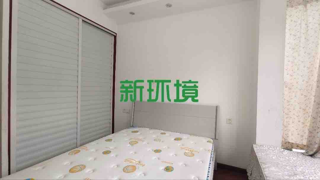 鑫成君泰  4室2厅2卫   2100.00元/月室内图
