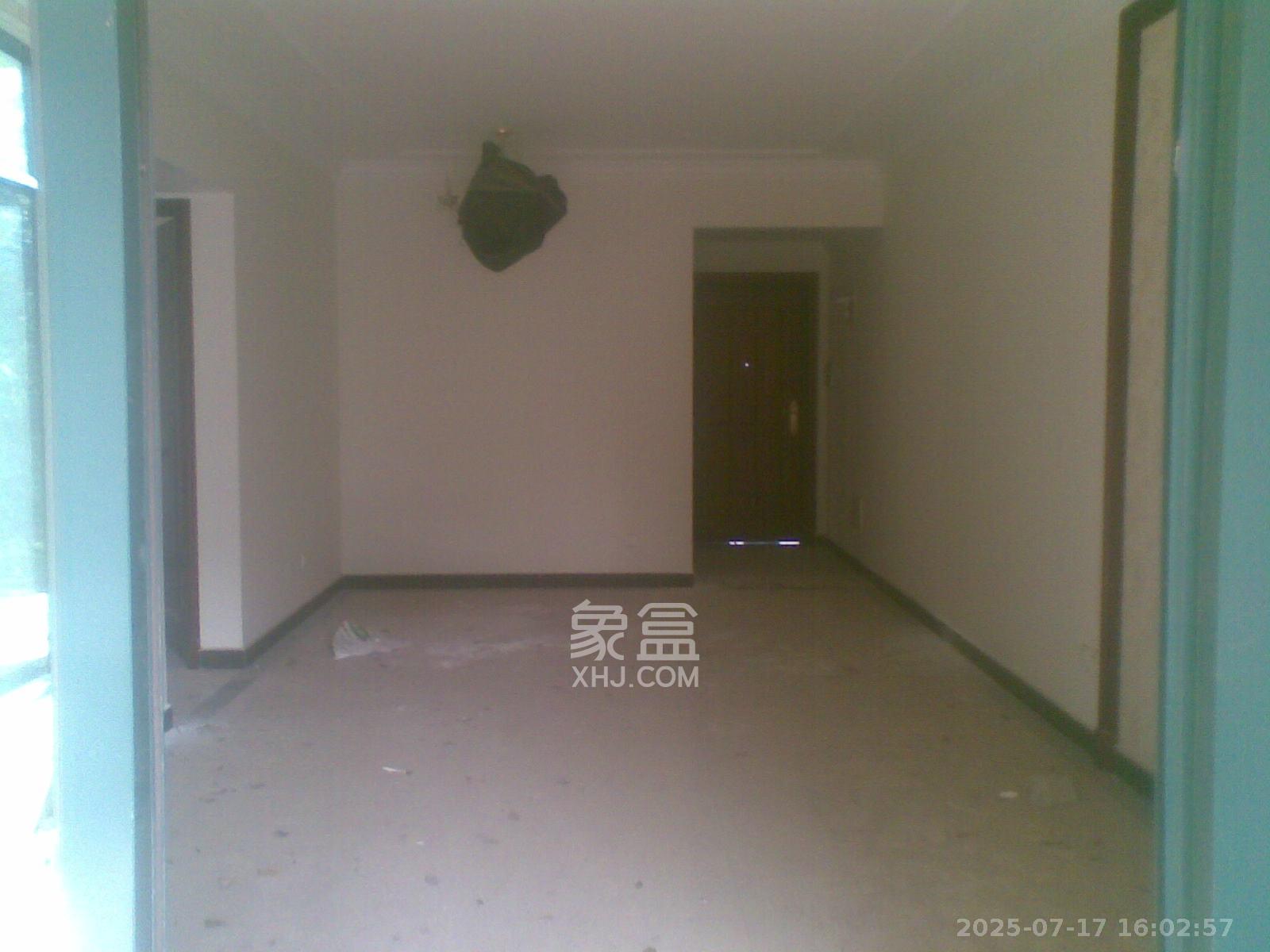 恒大城 2室2厅1卫 1800.0元/月 恒大城 2室2厅1卫 1800.0元/月室内图